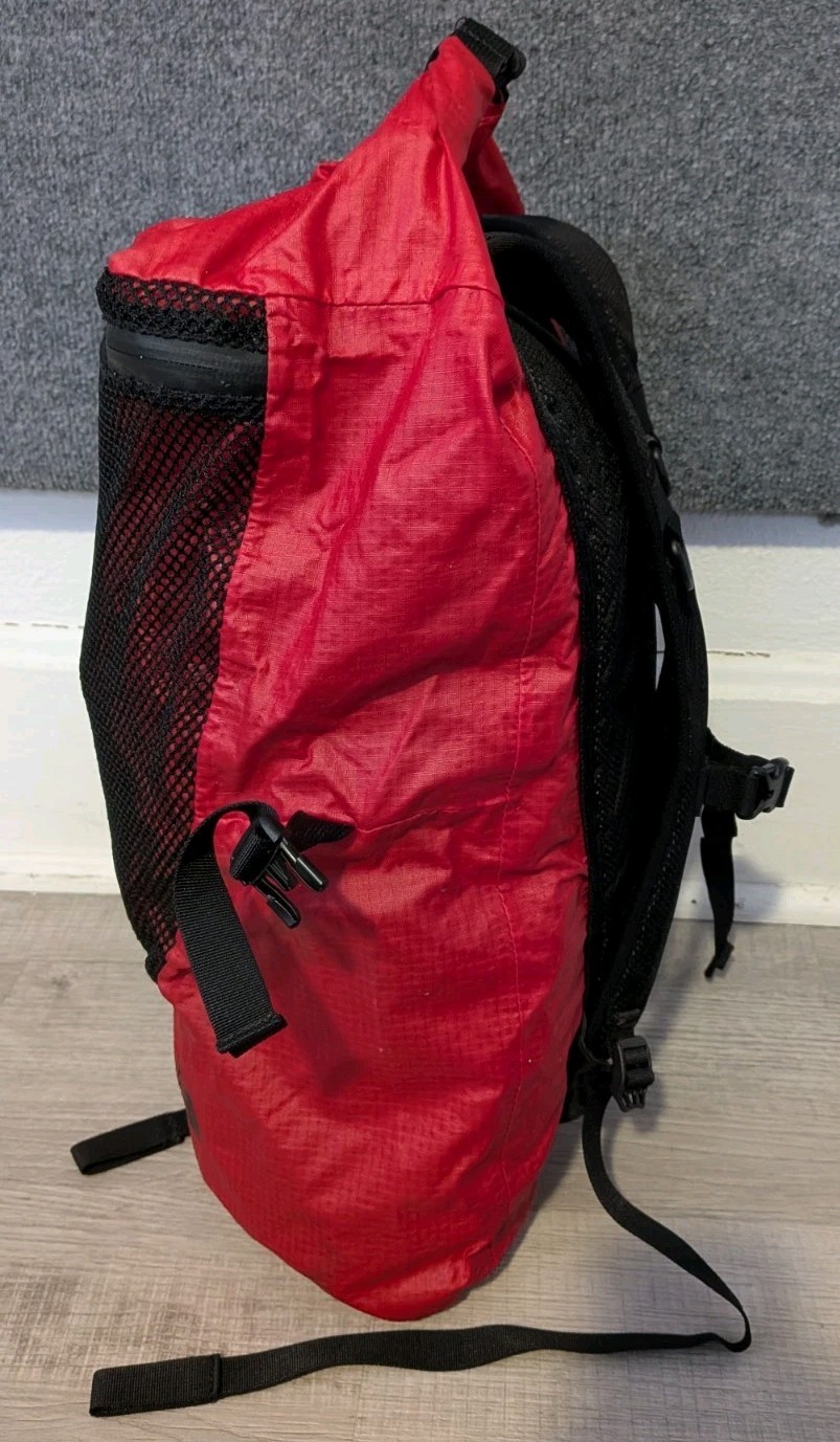 The North Face Waterproof Rolltop Backpack Daypack Red Black READ