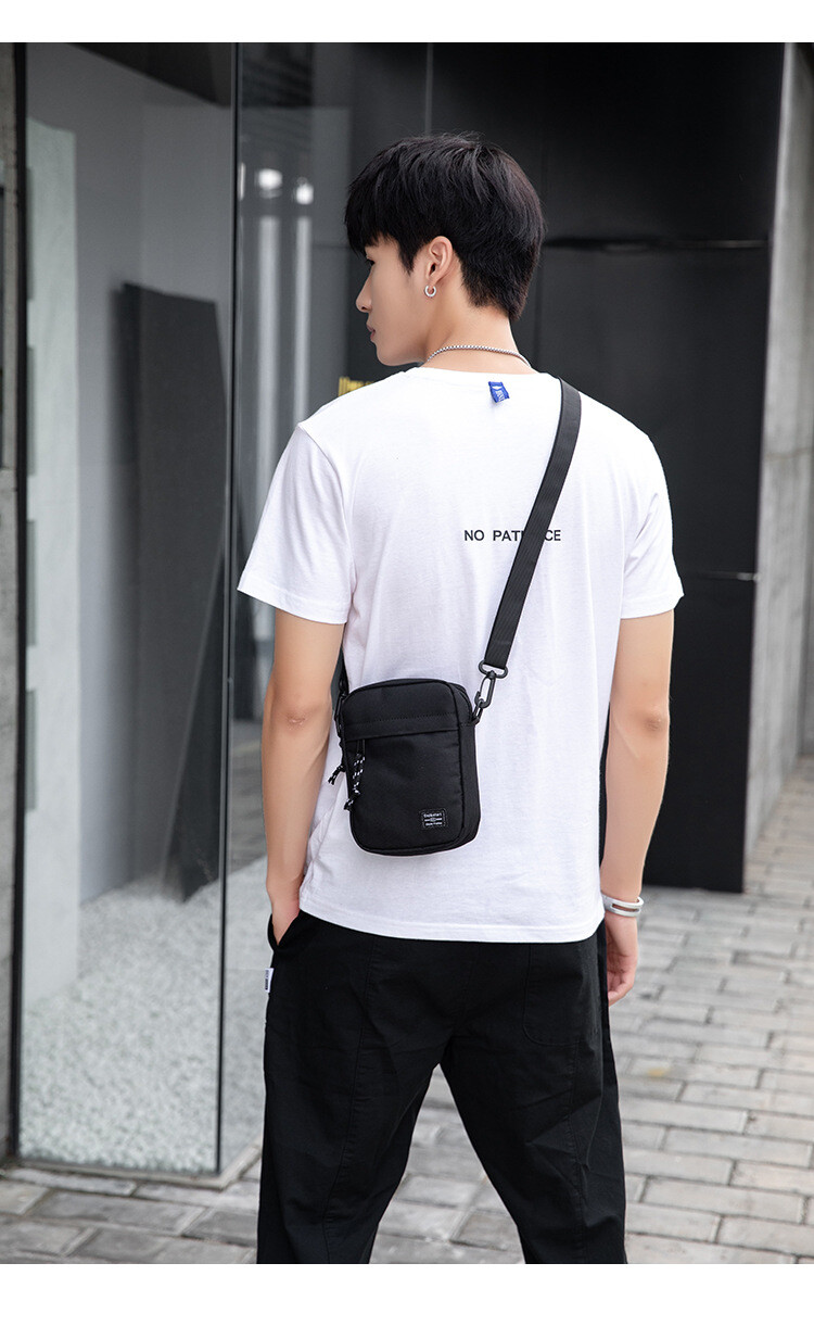 Men’s Small Chest Sling Bag Travel Hiking Cross Body Messenger Shoulder Bag