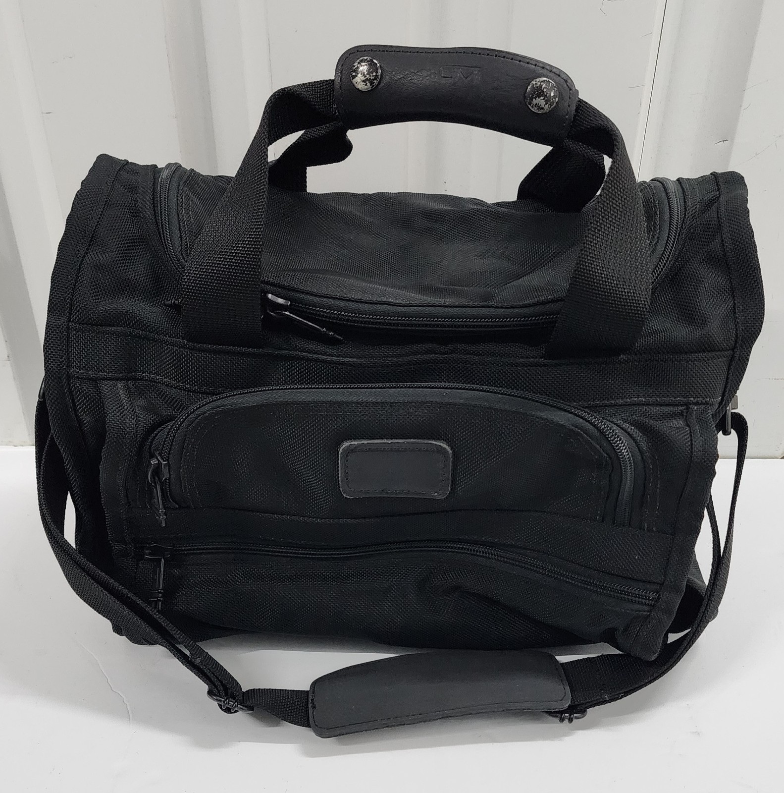 Tumi Black Nylon Duffle Bag Shoulder Strap Leather Closure 9x7x14 Weekend