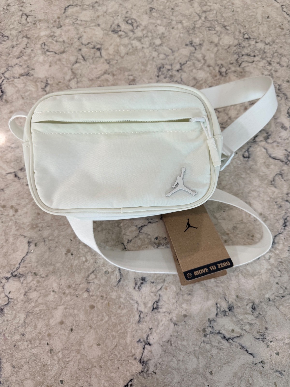 NEW – Jordan Jumpman 1.5L White Crossbody Bag Sport Casual