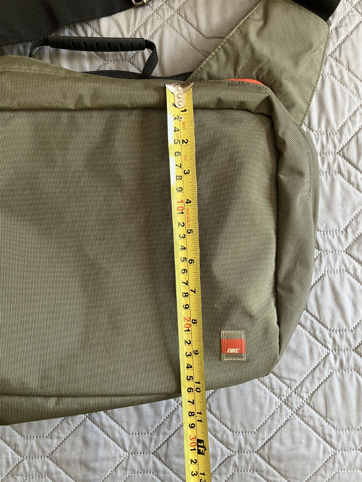 Vintage Nike -Y2K Tech Crossbody Messenger – Athletic Laptop Side Bag – Green