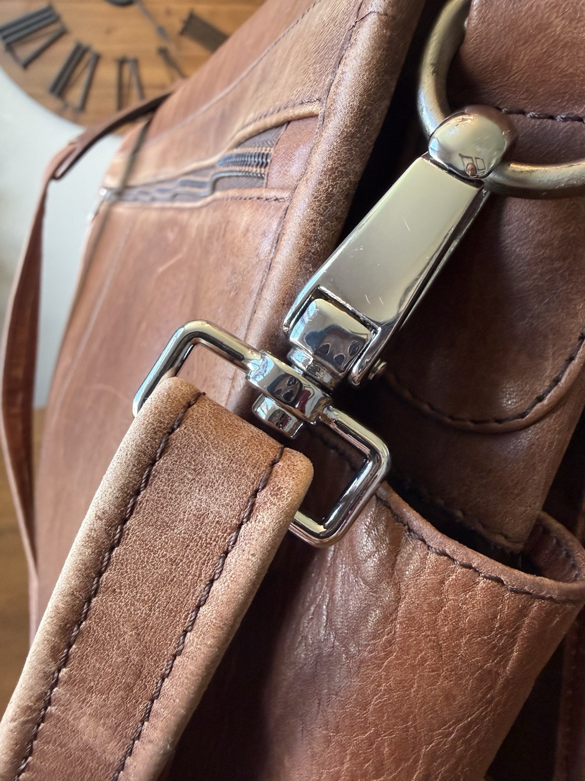 Briefcase Brown Leather Toggle Clasps Shoulder Strap & Top Handle Vintage 1990s