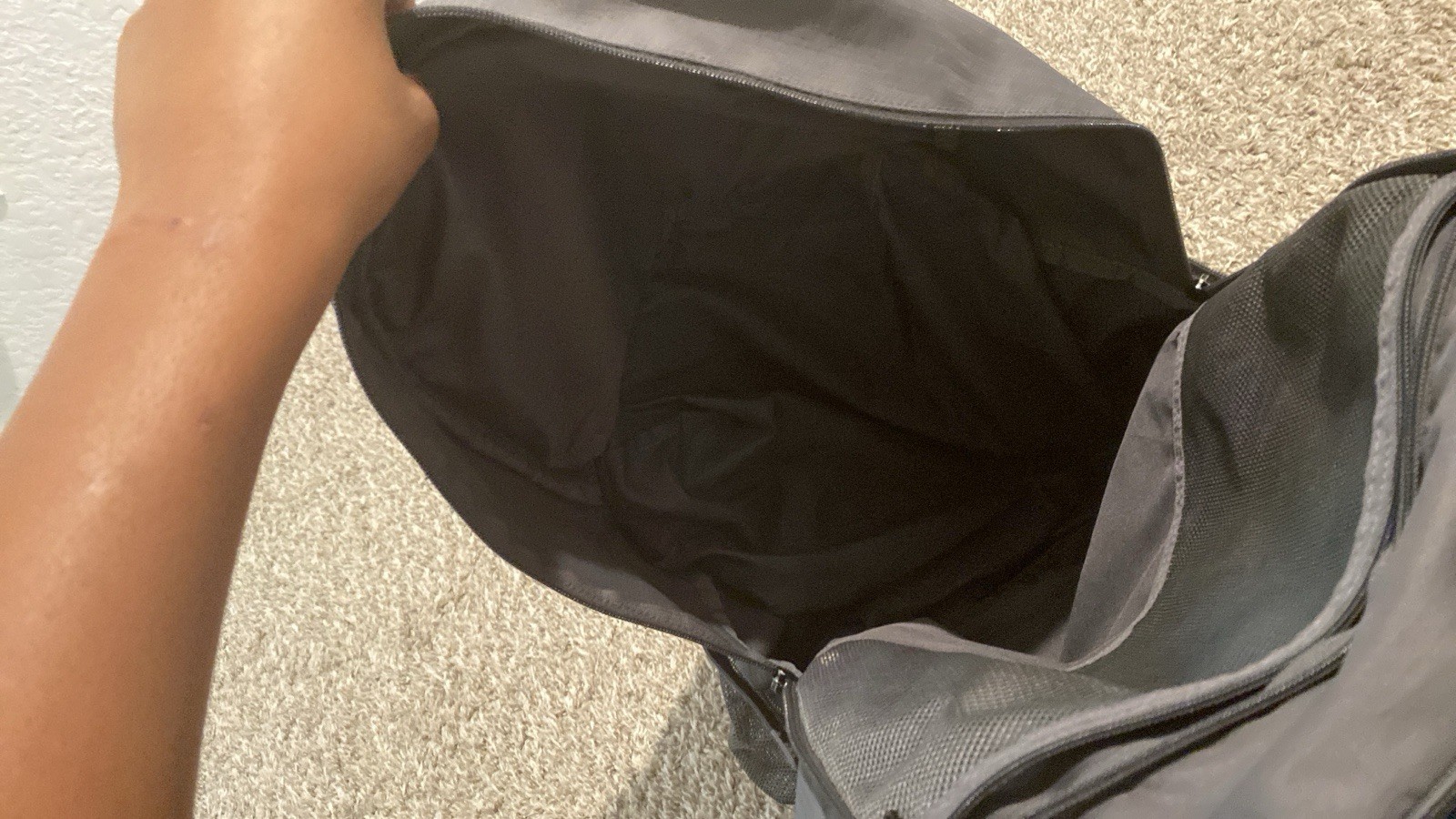 Nike Black/Gray Backpack Zip Closure Padded Shoulder Straps Unisex Adult