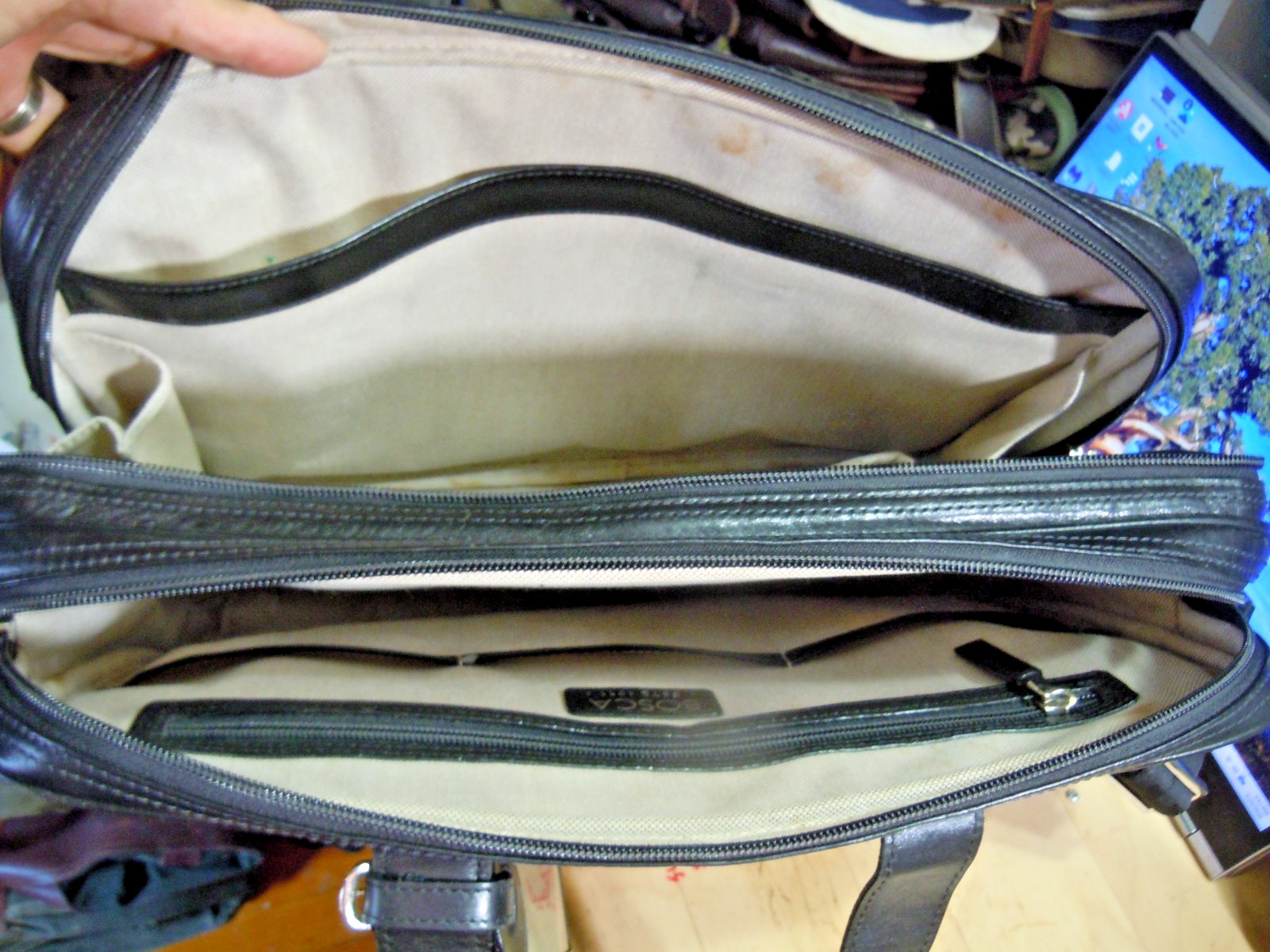 Bosca Old Leather/ Stringer Briefcase/ Italian Leather Luxury/ Large Capacity
