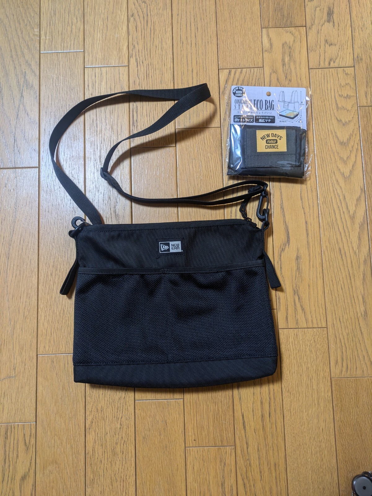 New Era Musette Messenger Bag Sacoche Shoulder Bag Black 2.5L & Eco Bag