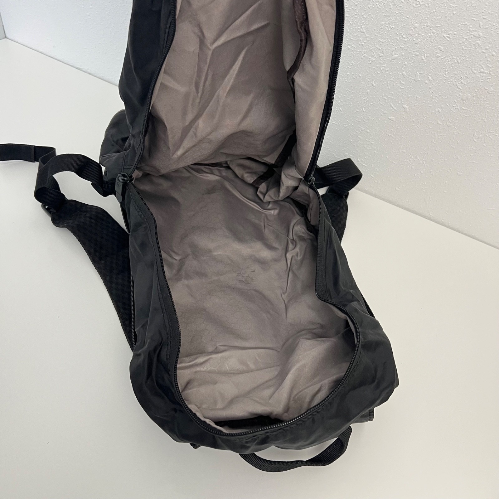 Victorinox Travel Essentials Packable Backpack Lightweight Compact Foldable Pack