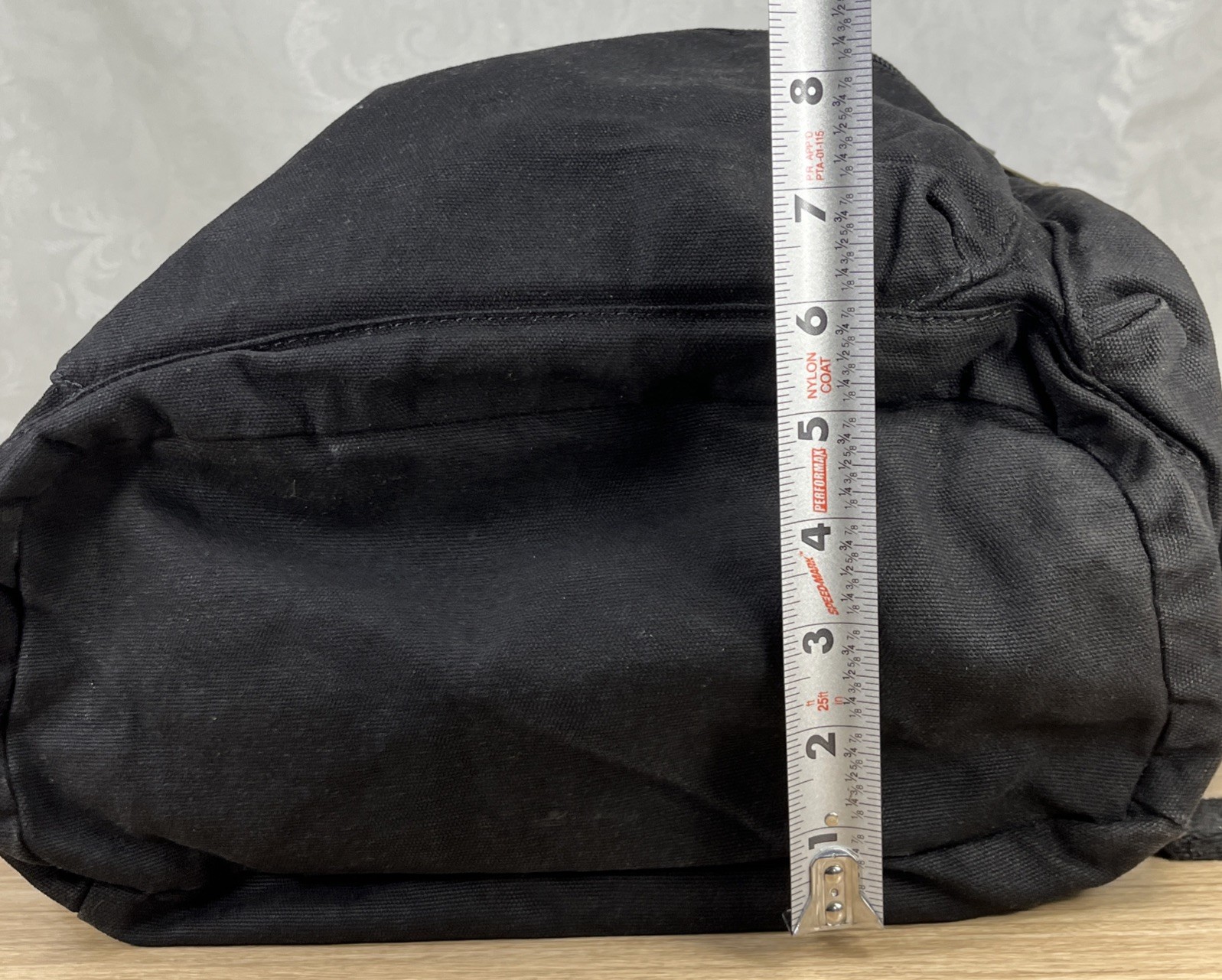 Duluth Trading Co Black Canvas Pockets Drawstring Backpack Magnetic Top Closure