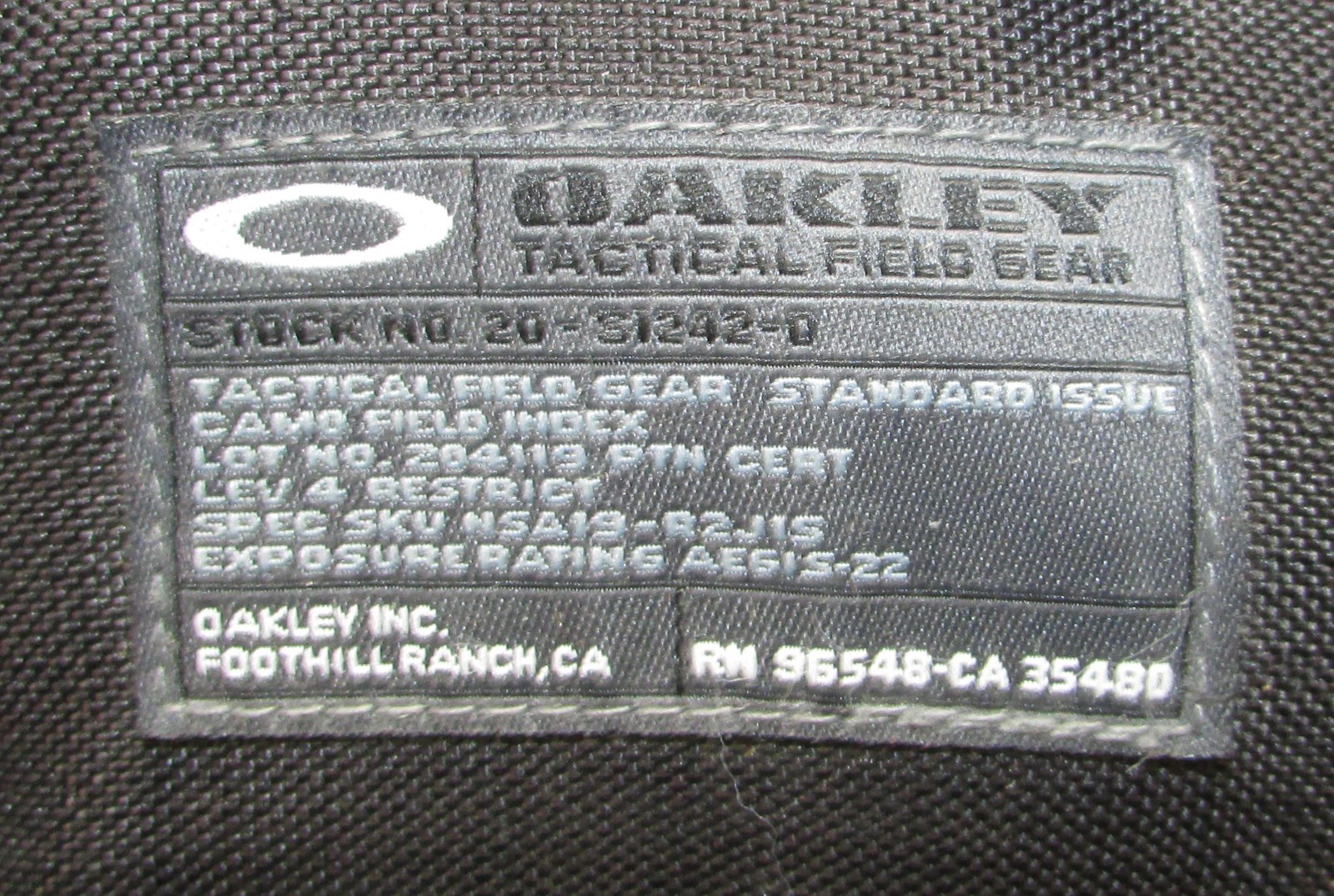 Oakley RN 96548 CA 35460 Kitchen Sink Heavy Duty Backpack – Black/Grey Camo