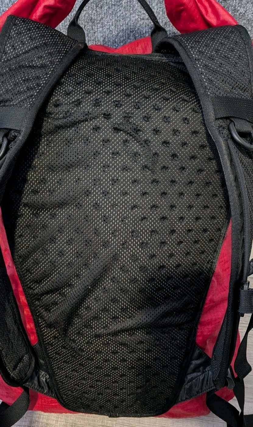 The North Face Waterproof Rolltop Backpack Daypack Red Black READ