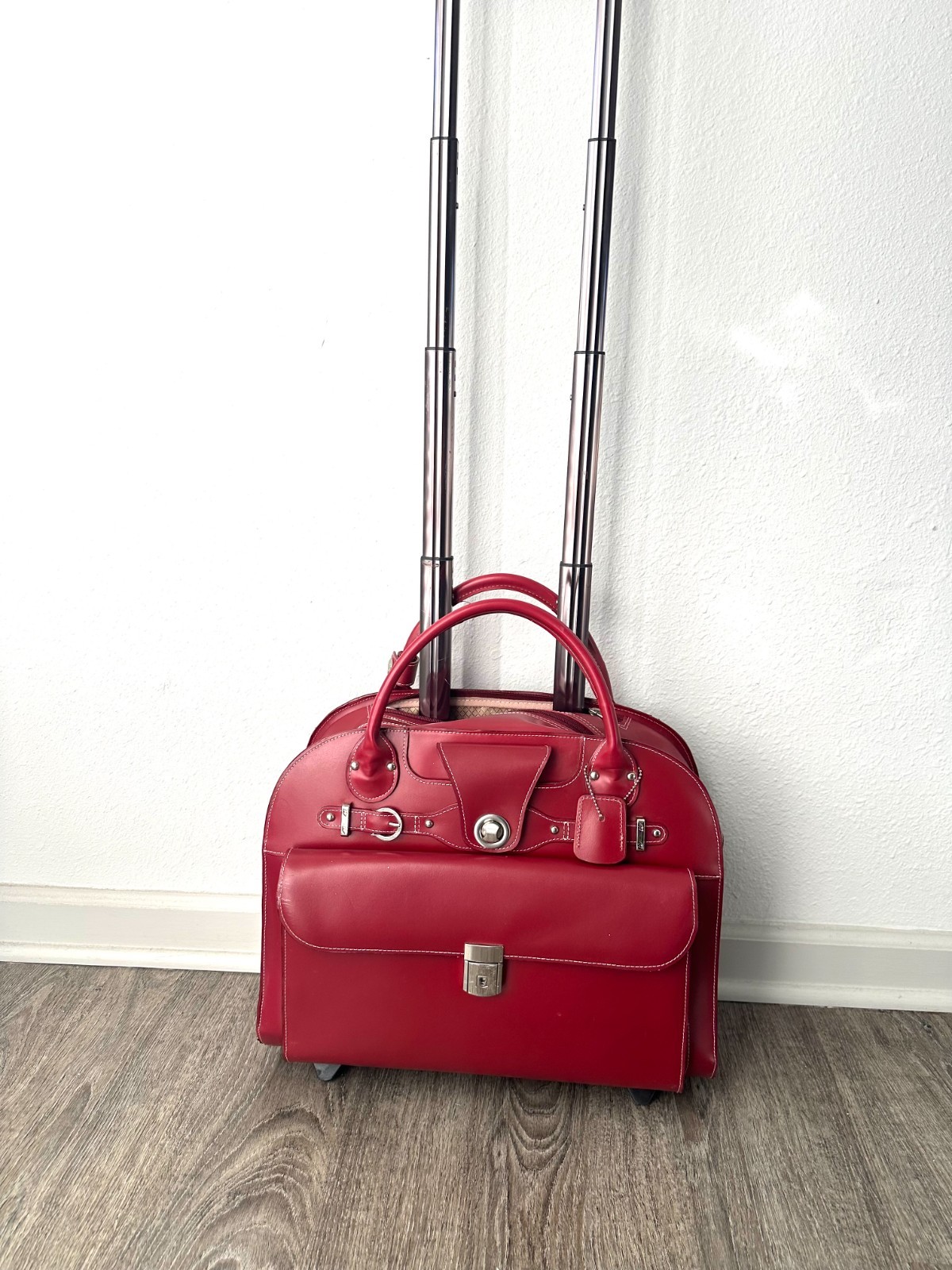McKlein Edgebrook 15 in. Rolling Laptop Briefcase Red