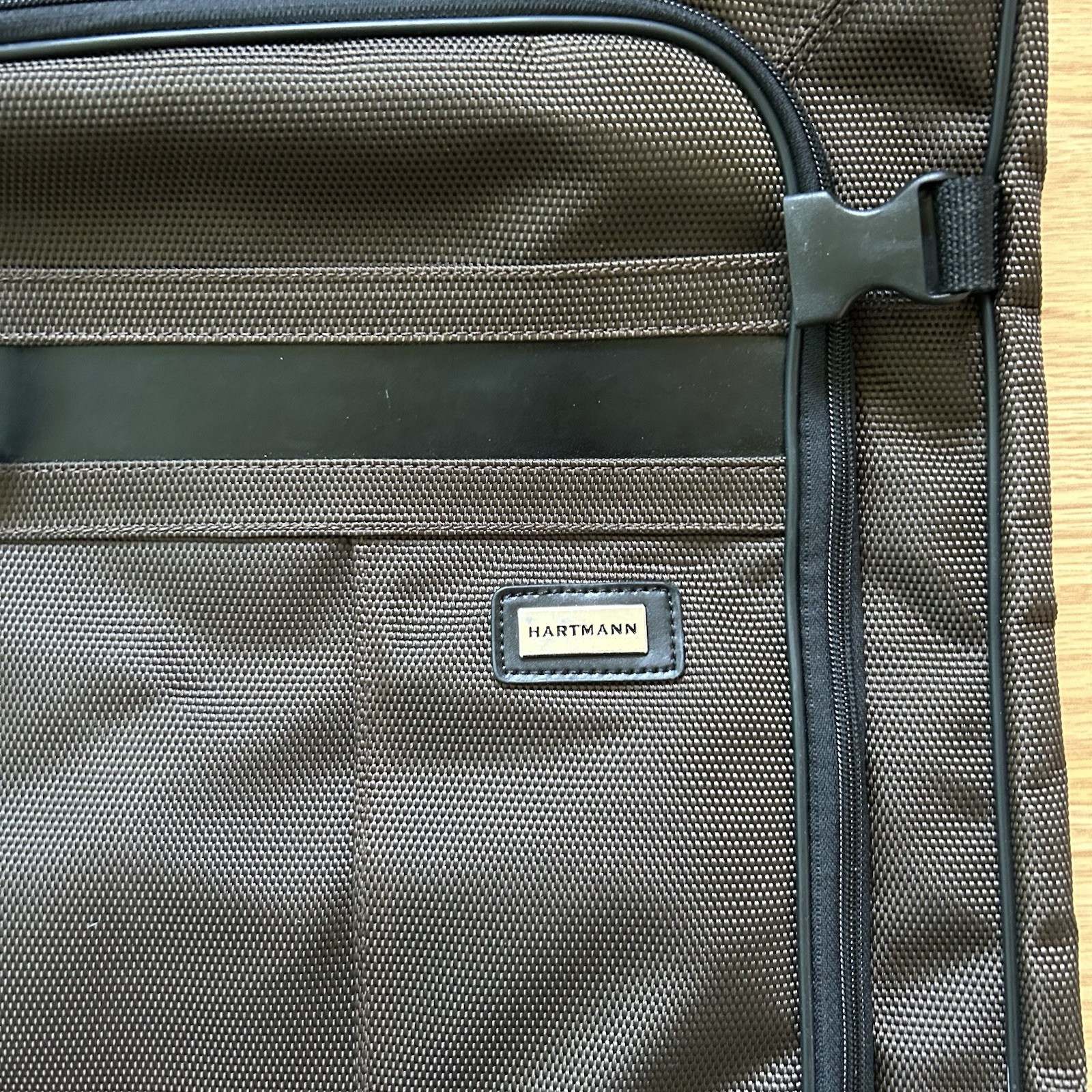 Hartmann Travel Luggage Garment Suit Carrier Brown Hanging Hook With Luggage Tag