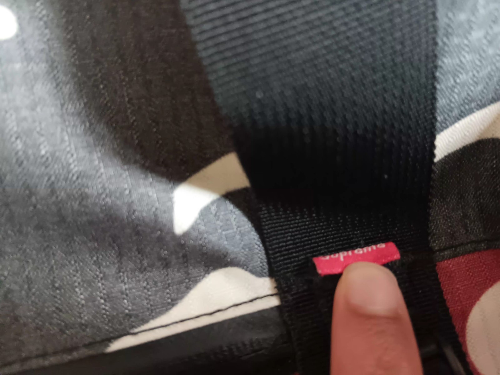 Supreme Duffle Bag Red Camo (SS21)
