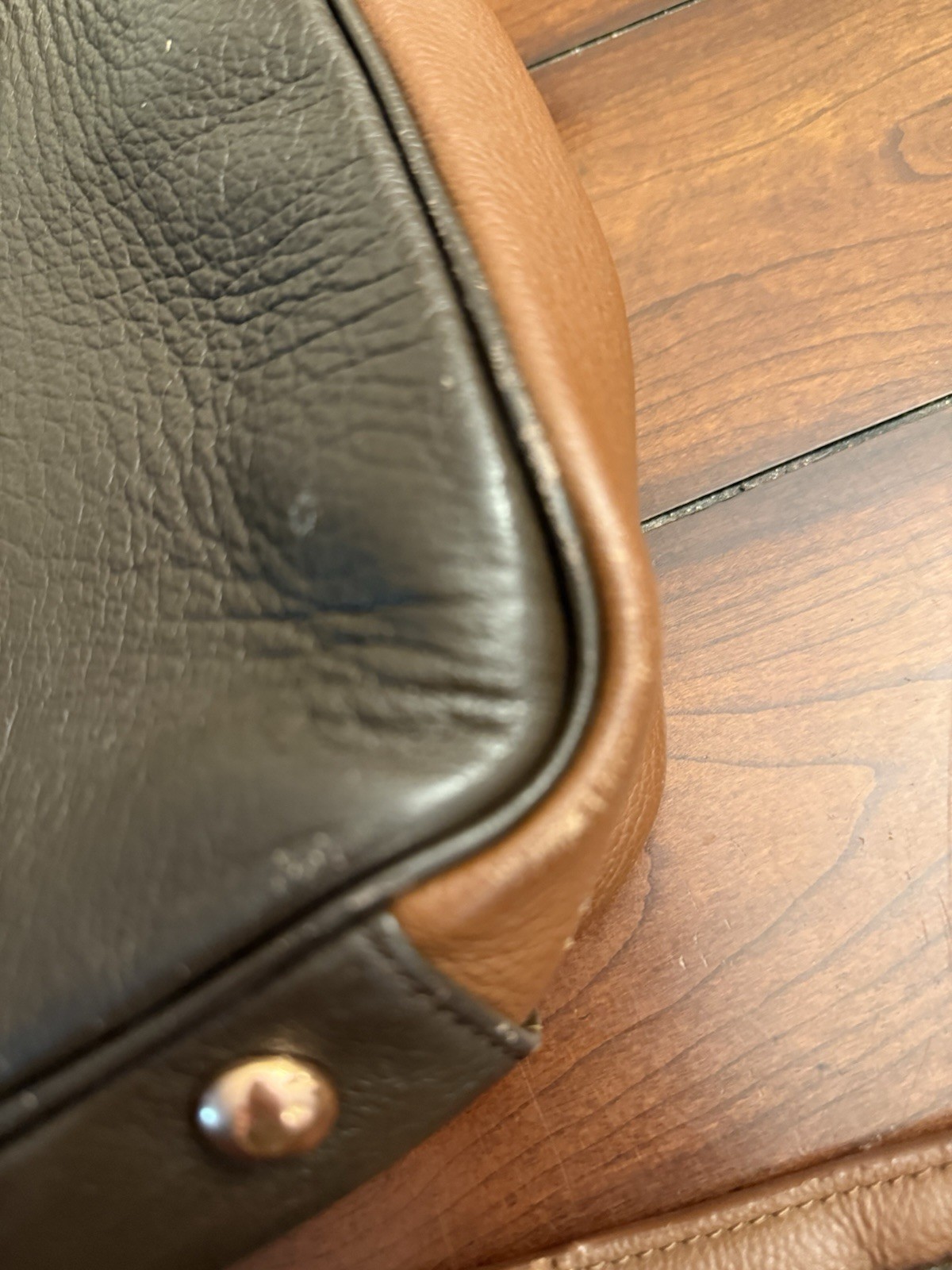 Robert Graham Leather Brown Two Tone Laptop Messenger Bag **Read Listing**