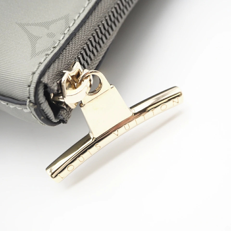 Louis Vuitton Monogram Titanium Pochette Cosmos M63240 Clutch Bag Gray Beige