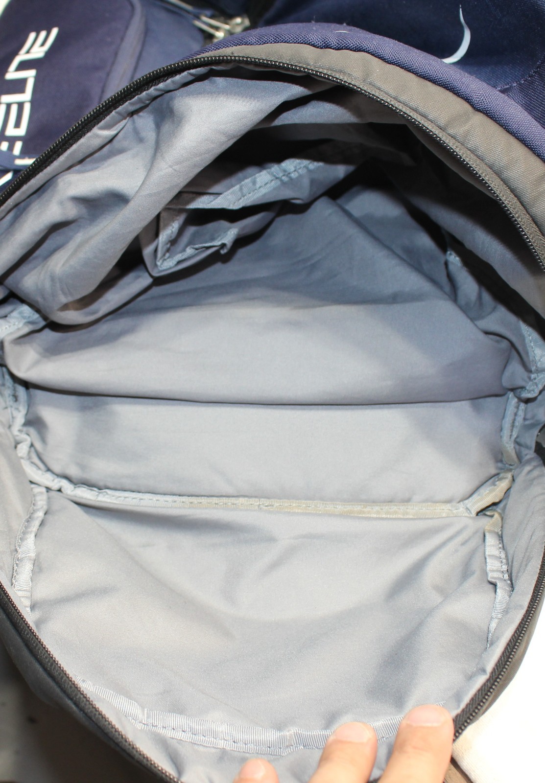 Nike Hoops Elite Max Air Team Backpack Blue Triple Zip BA4880-441 Basketball GUC