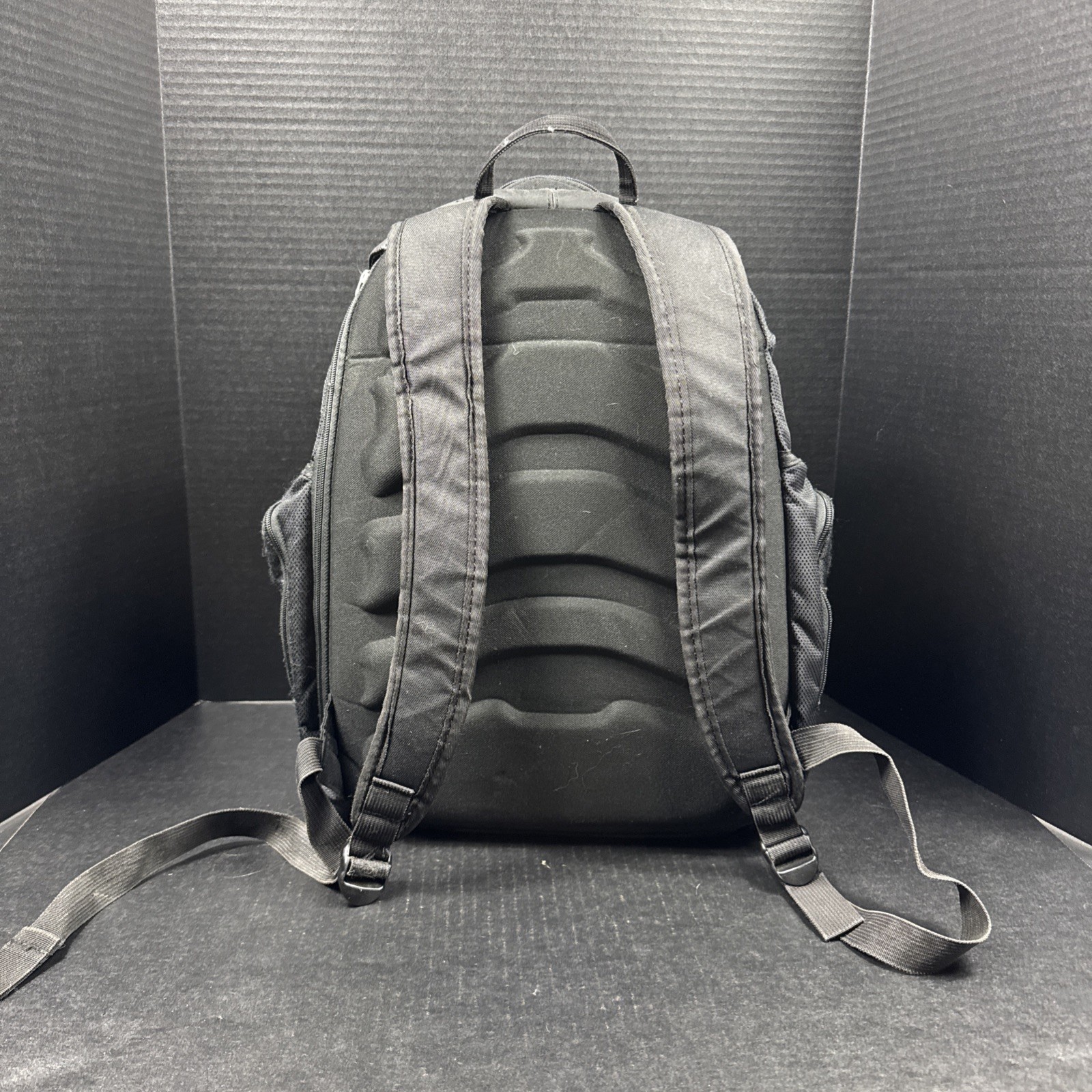 Oakley Kitchen Sink Tactical Field Gear Backpack Stealth Black Daypack, Used!
