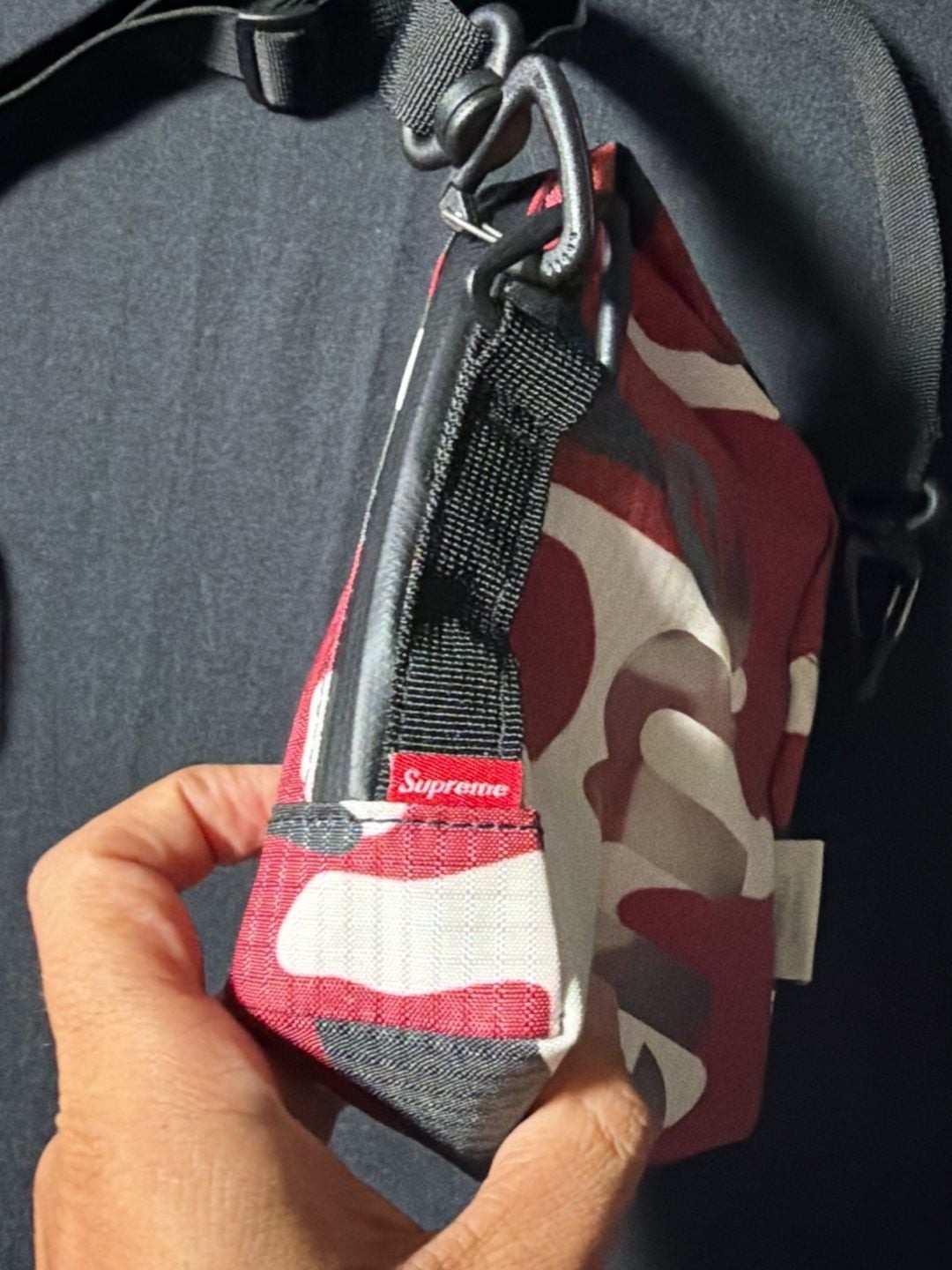 Supreme SS21 Neck Pouch Red Camo