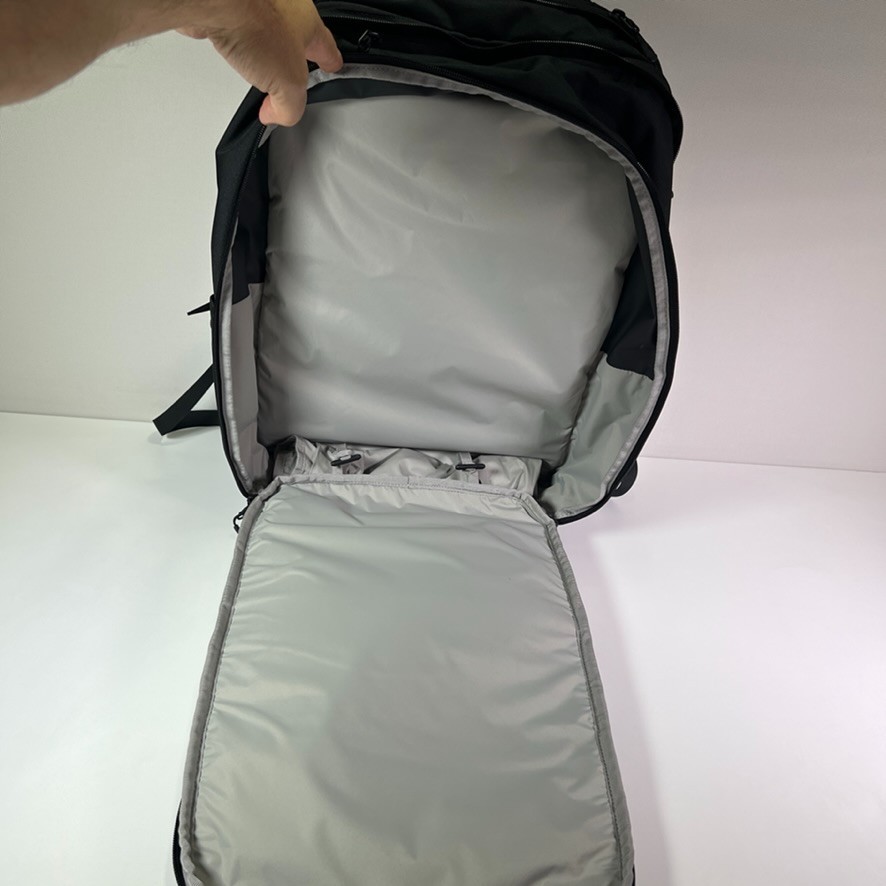 Cabela’s Bass Pro Shops ASCEND Priority 40 Expandable Commuter Backpack Bag Blk