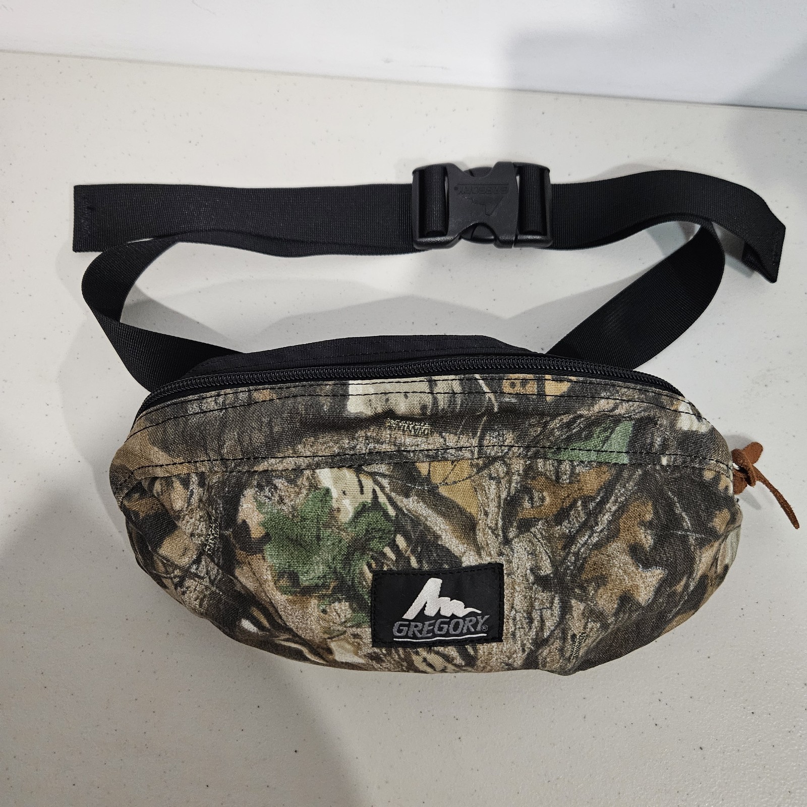 Gregory Real Tree Camo Camouflage Body Bag Limited Edition Outdoor Gear Old Logo