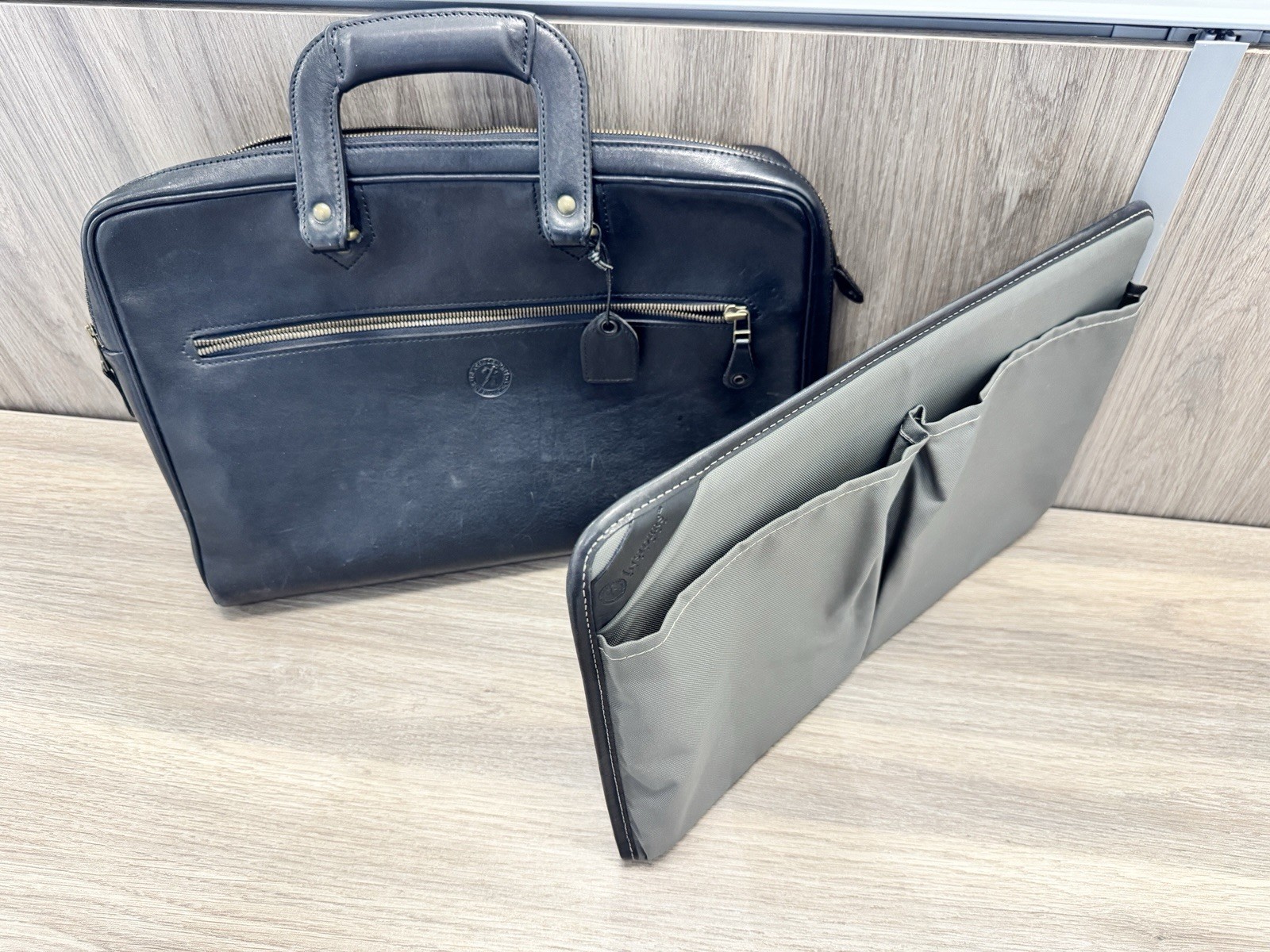 Glaser Designs San Francisco Black Leather Briefcase Laptop Bag *See Description