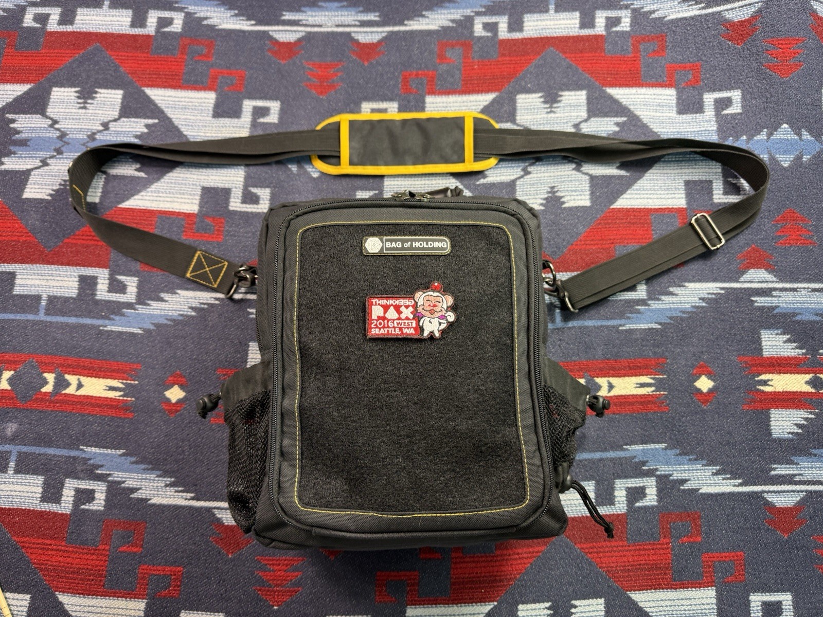 Thinkgeek Bag of Holding Pax West Gaming Messenger Carry On Crossbody D&D Gamer