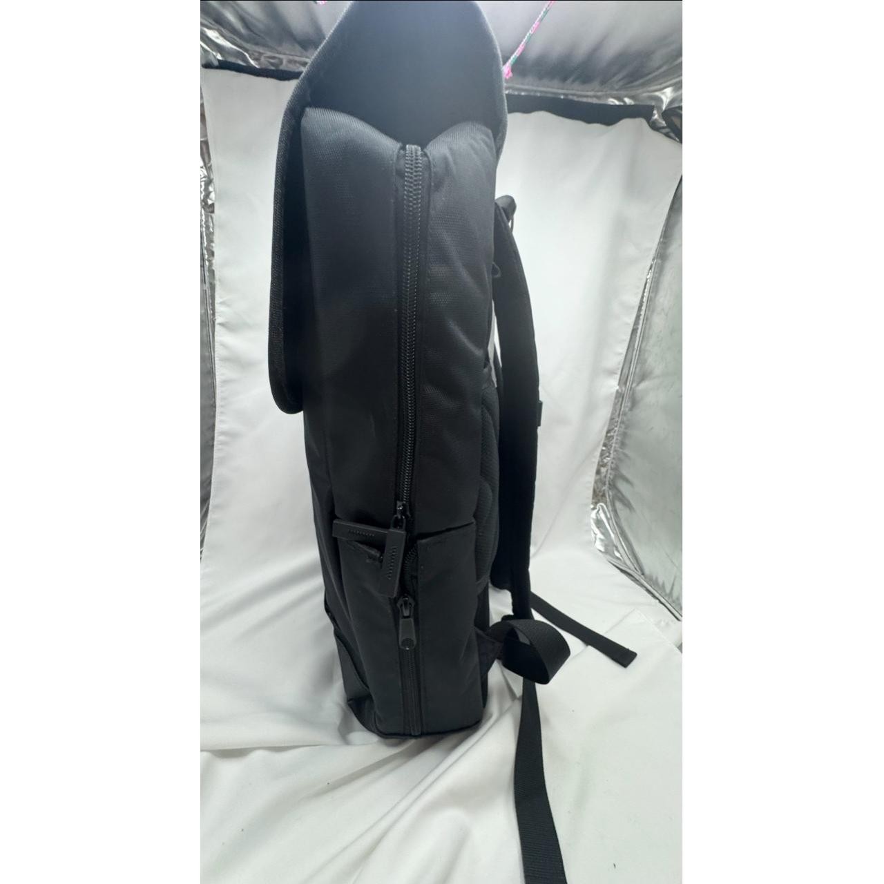 NEW Bennie Backpack Two Tone Grey Black Laptop Tablet Nice Storage Modern Versat