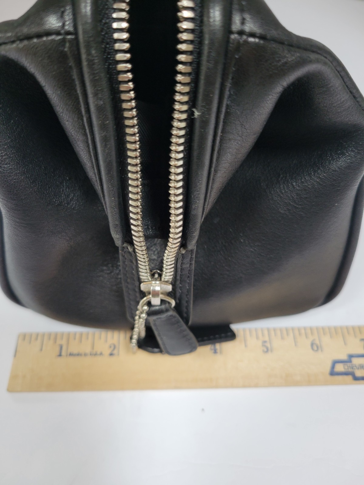 Rare Coach Black Leather Toiletry Case Dopp Kit Bag GO5S-5406