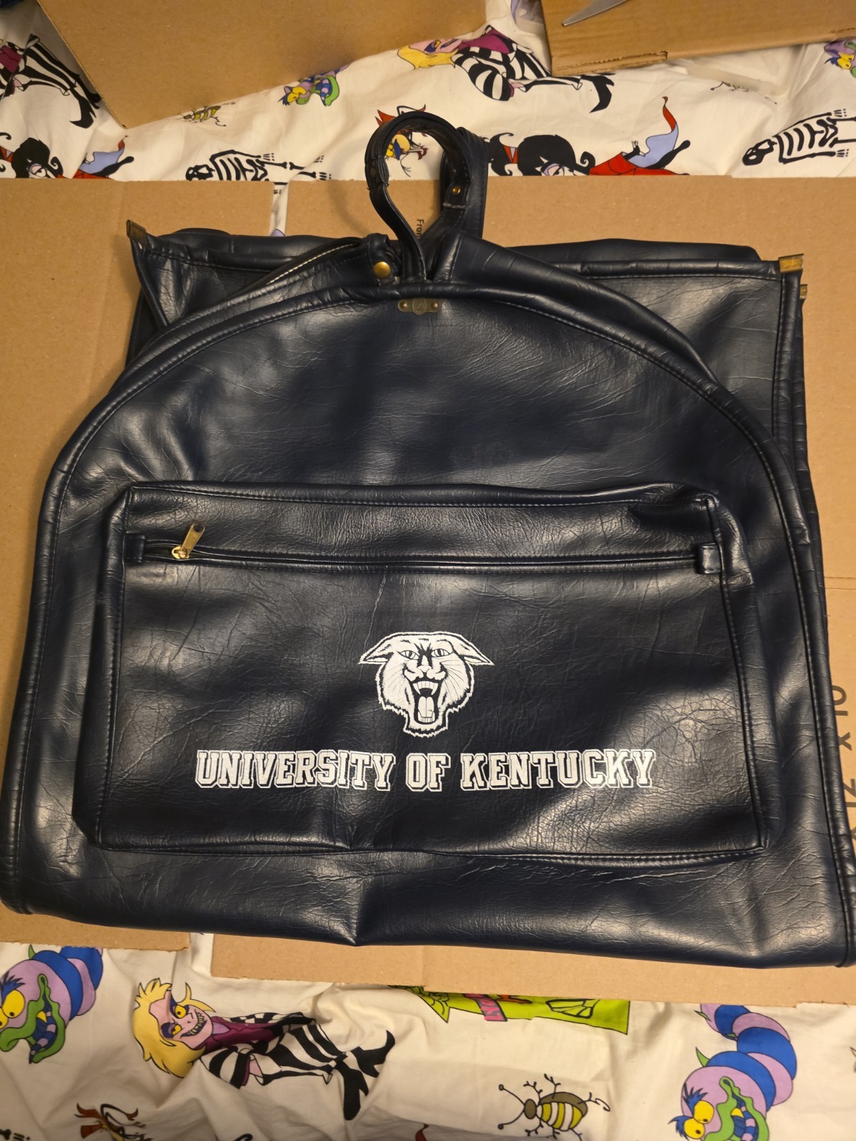 VTG FS Original University Of kentucky Wildcats Luggage Faux Leather Garment Bag