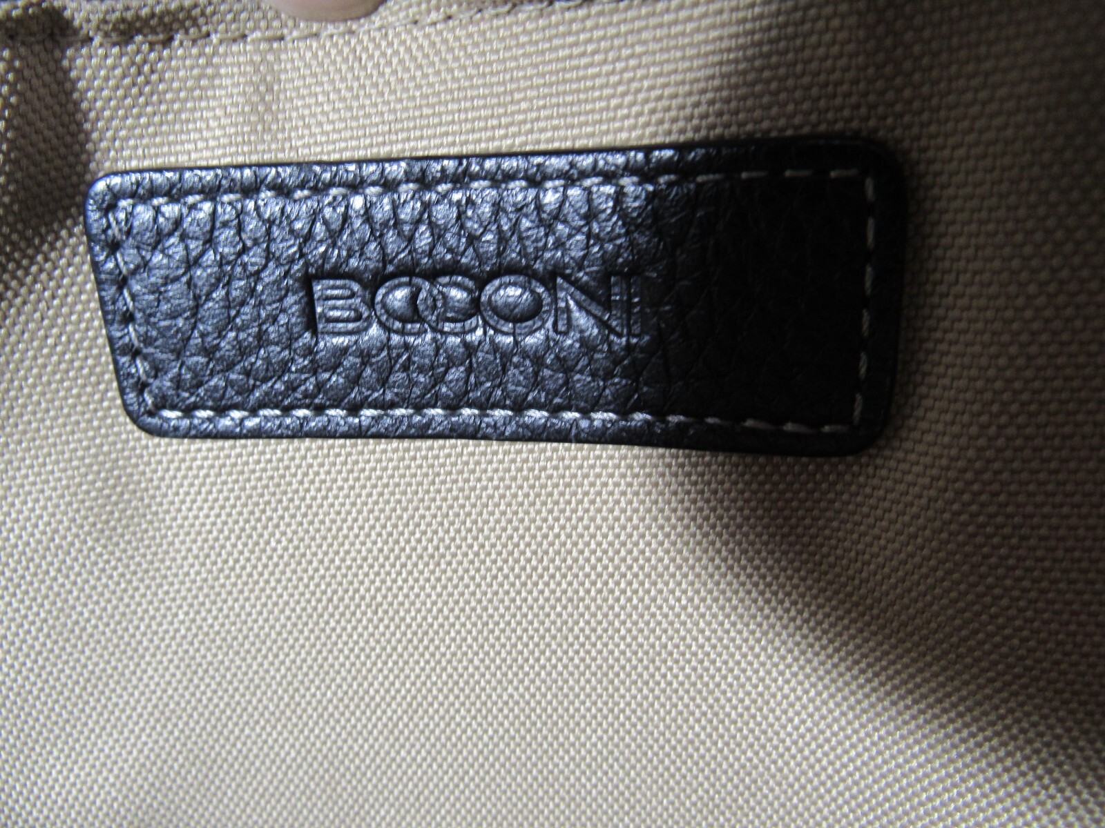 Boconi Black Leather Tumbled Pebbled Messenger Briefcase Laptop Case EUC