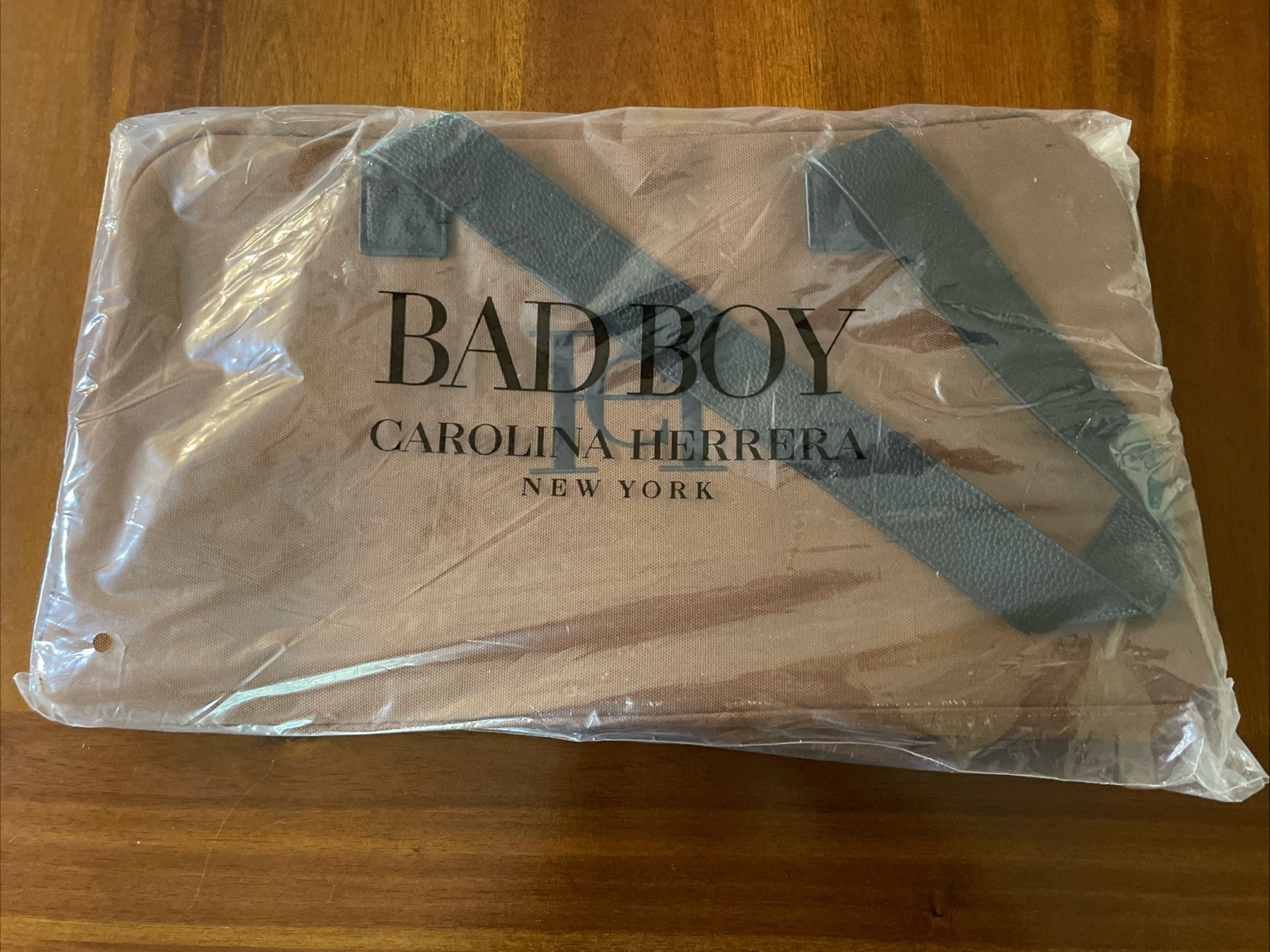 New Carolina Herrera Bad Boy Brown Black Travel Bag Carry On Duffle Sport