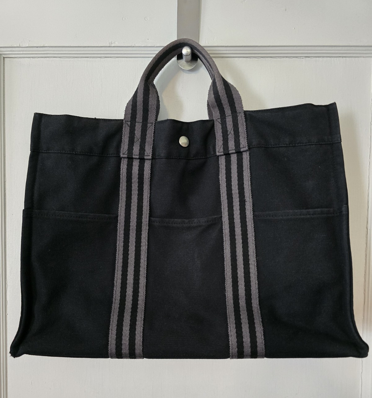 HERMÈS Paris Fourre Tout Black Canvas MM Medium Tote Bag, Gray Striped Handles