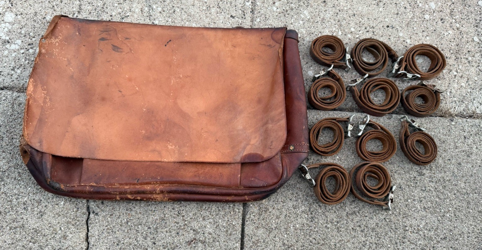 Vintage USPS 1962 U.S. Mail Postal Carrier Leather Messenger Bag + 11 Straps