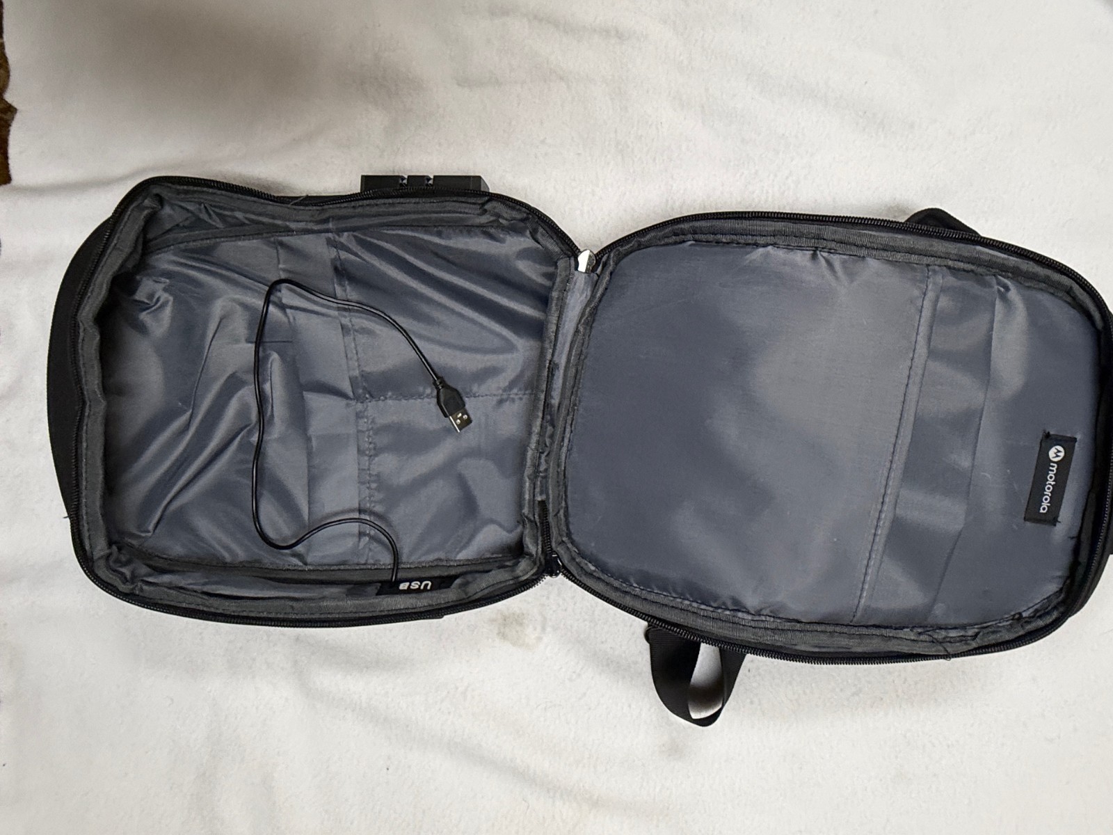 Razr Backpack Laptop / Tablet Locking Combination Backpack with USB cable