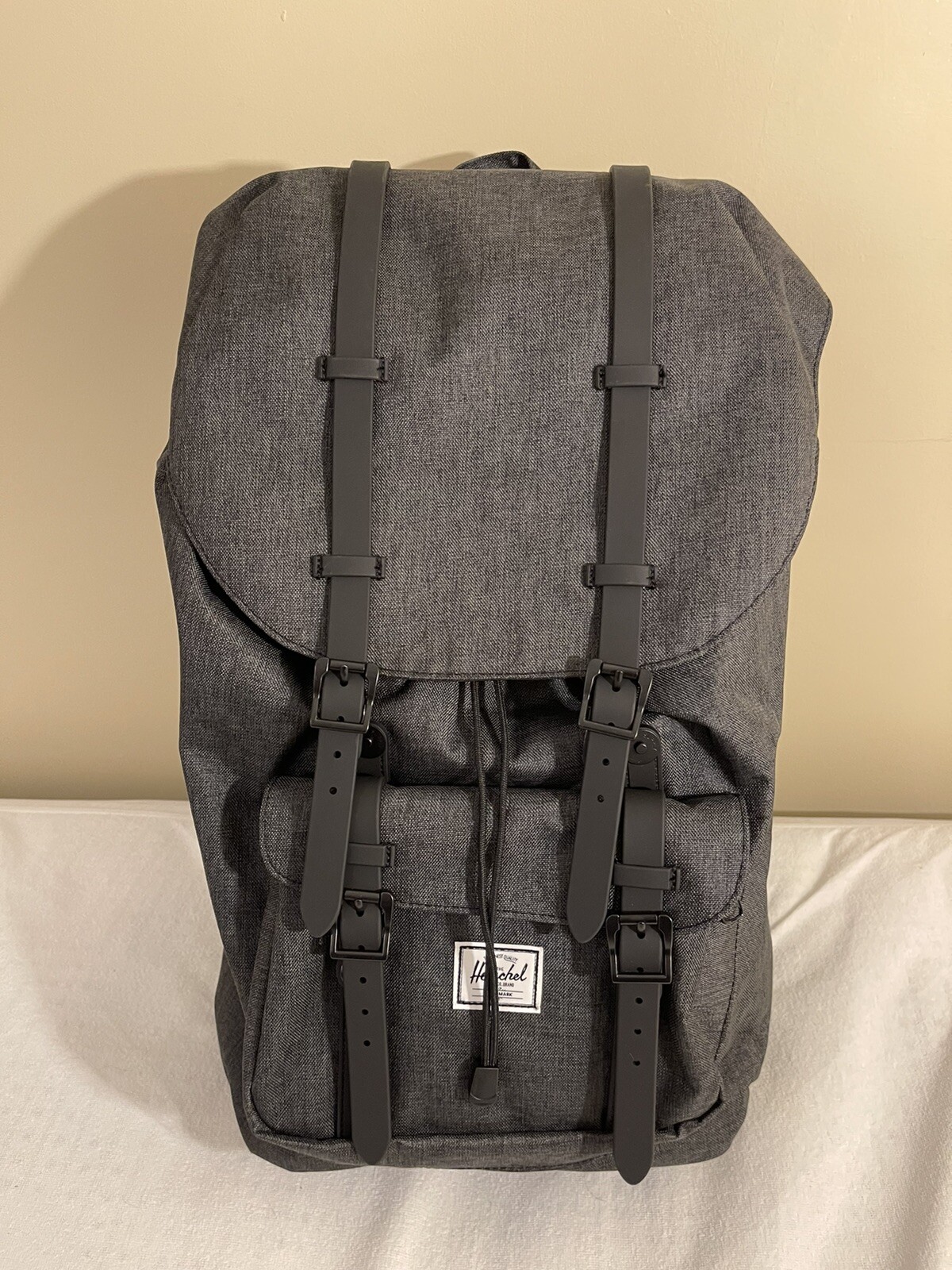 Herschel Little America Backpack-charcoal Black/dark gray- Standard 25L