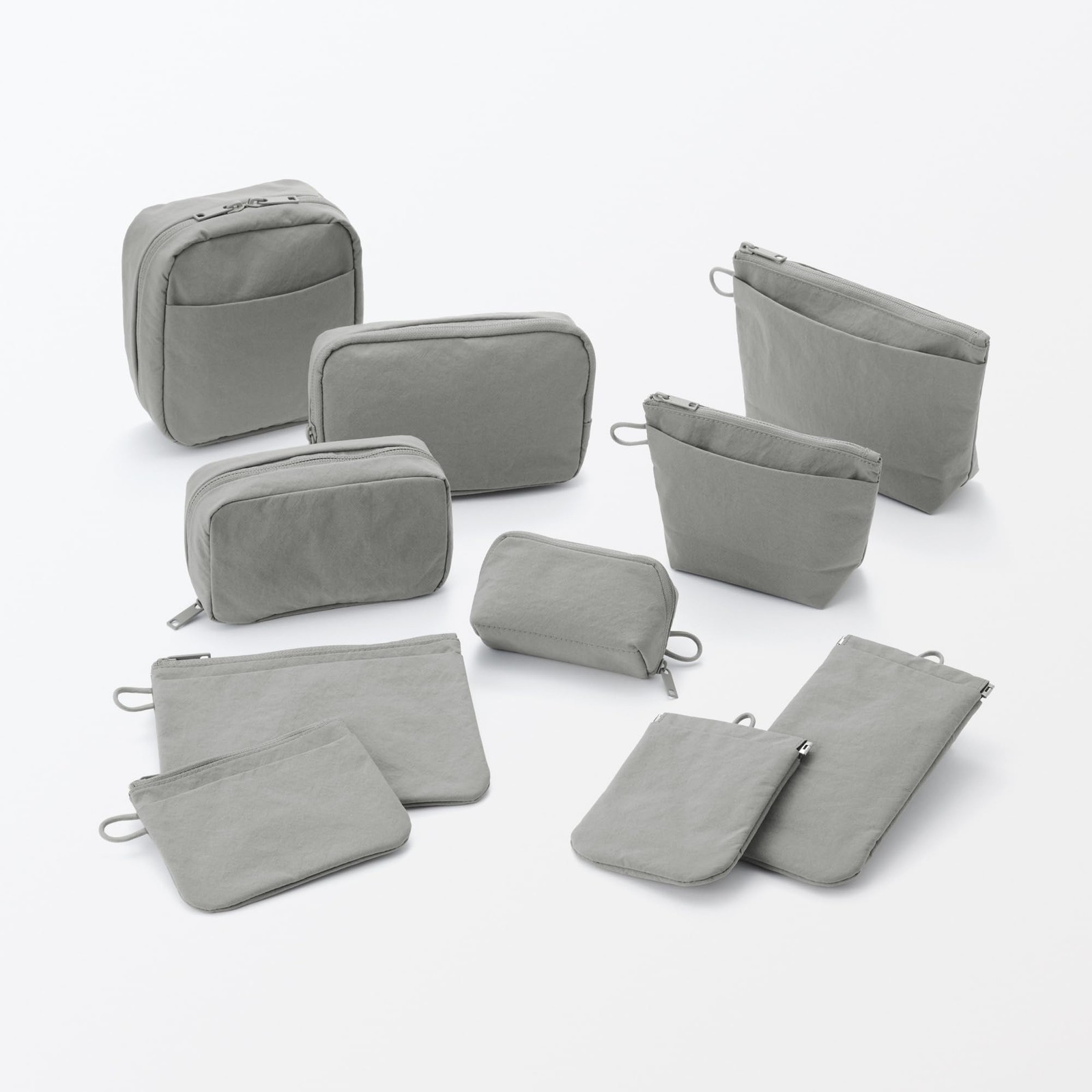 Wrinkle nylon gusseted pouch, gray, M, approx. 21 x 13.5 x 6 cm, 84475689