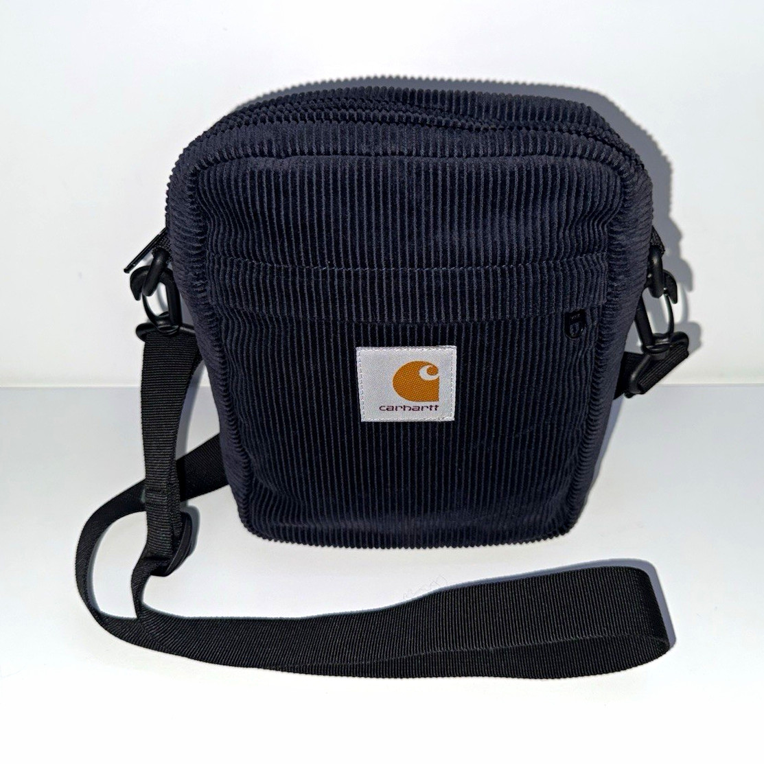 Carhartt Small Dark Blue Crossbody Bag Zip Closure Adjustable Strap Pockets