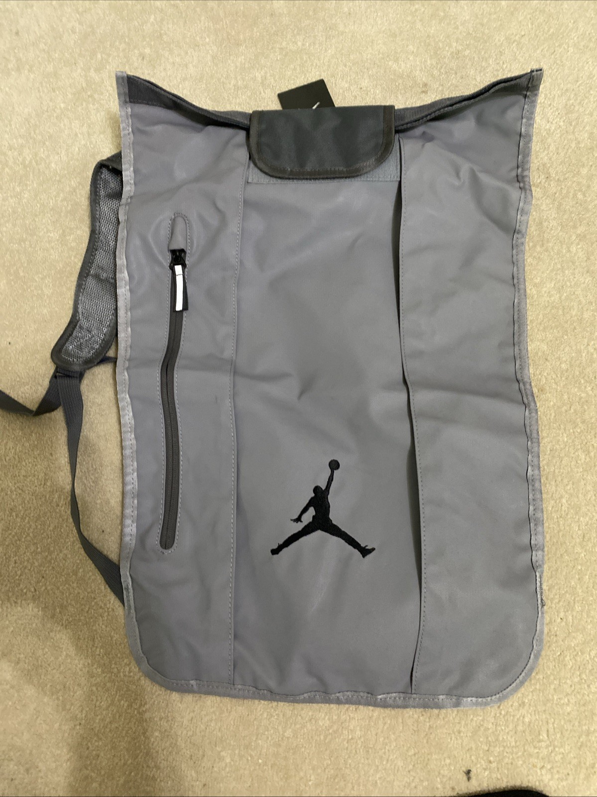 Nike Air Jordan Jumpman Logo Gym Bag Gray And Black New With Tags ￼