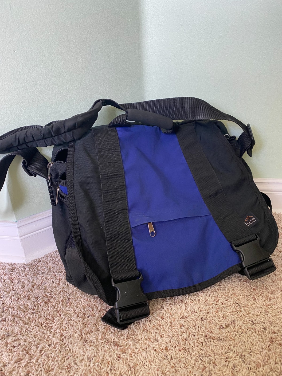 Trager Briefcase – Beautiful Blue – 17x14x5 inches. Gently used.