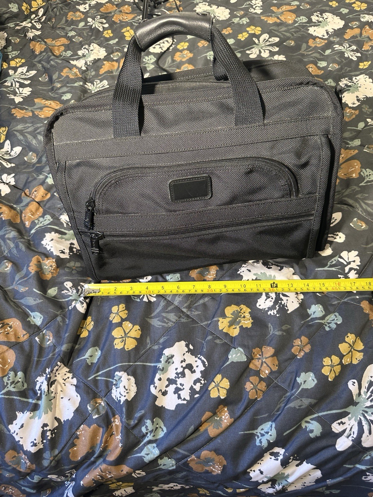 Tumi Alpha Ballistic Nylon Duffle Bag Black, Carry-On, Weekender, No Strap