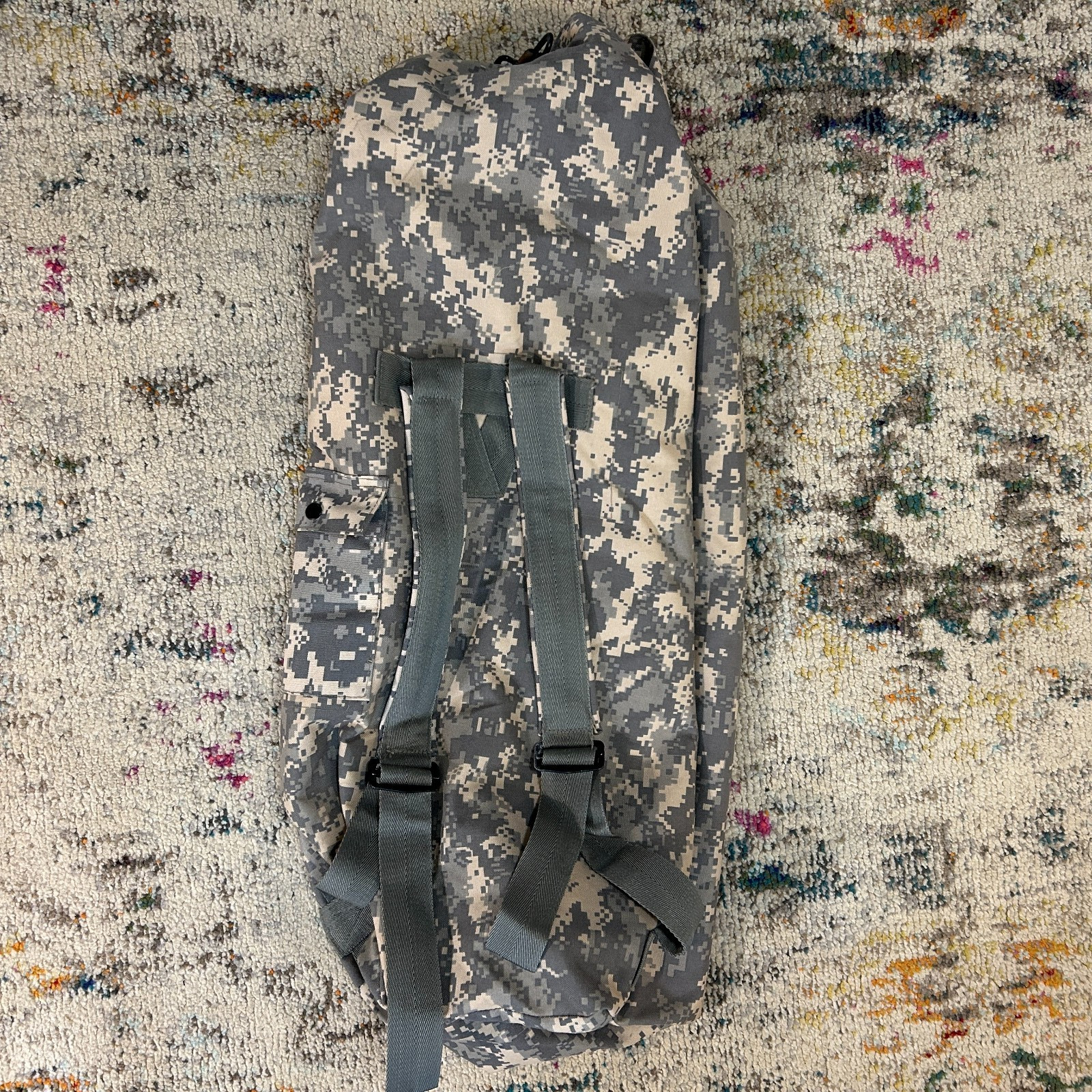 US ISSUE military camouflage top load duffle digital Camo Backpack Straps