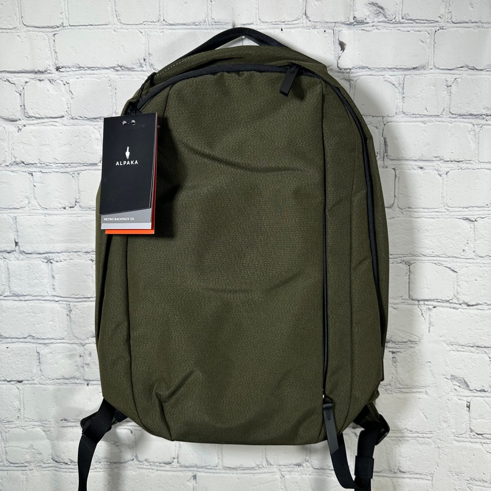 Alpaka Metro Backpack 12L Olive Green Weatherproof 14″ Laptop Sleeve New