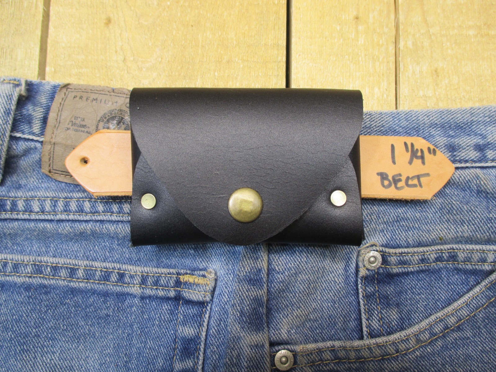 Leather Pouch for Misc. Items, Credit Cards, Business Cards Cash With Belt Loop