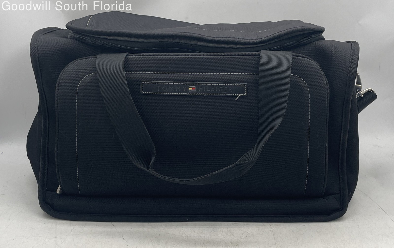 Tommy Hilfiger Mens Black Adjustable Detachable Strap Double Handle Duffle Bag