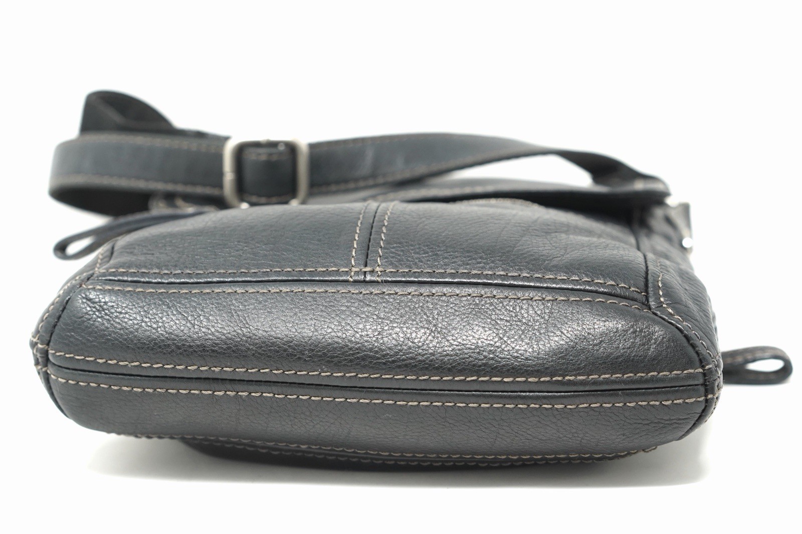 Fossil Black Genuine Pebbled Leather Crossbody Organizer Messenger Bag Purse