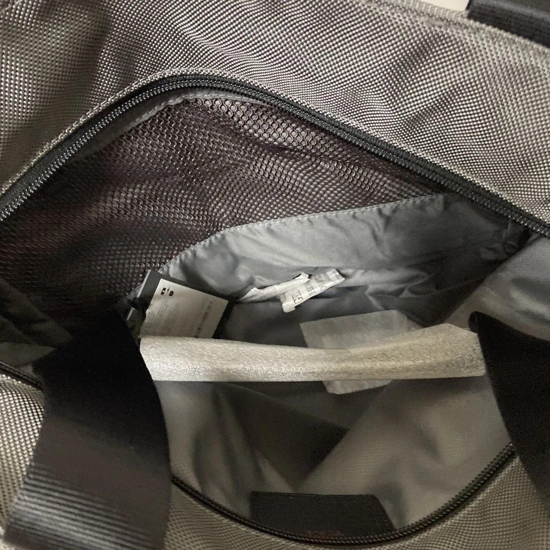 TUMI JAL Limited Alpha 2 Tote Bag Gray
