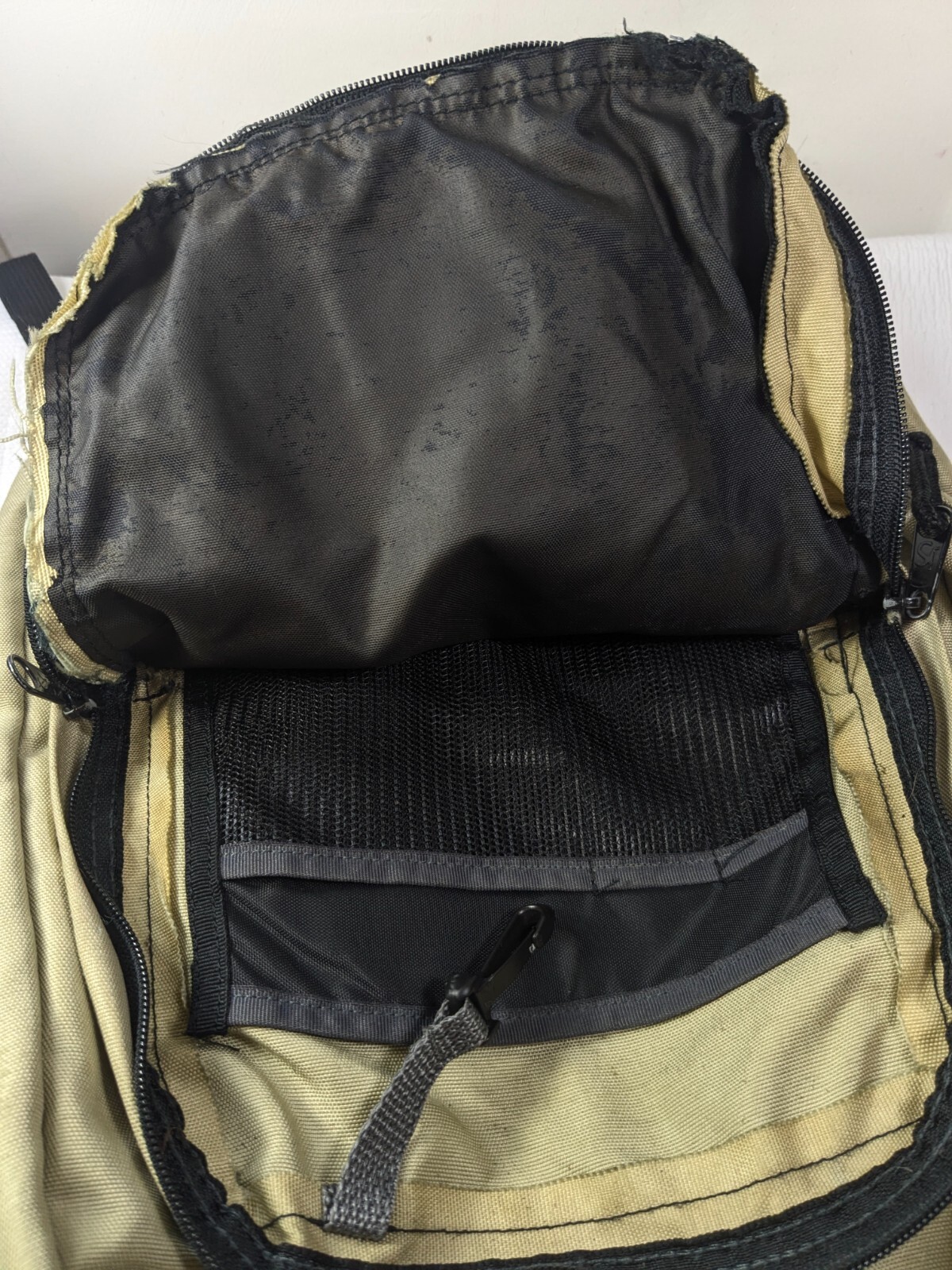 Vintage Jansport backpack suede leather bottom tan brow black mesh front Mexico