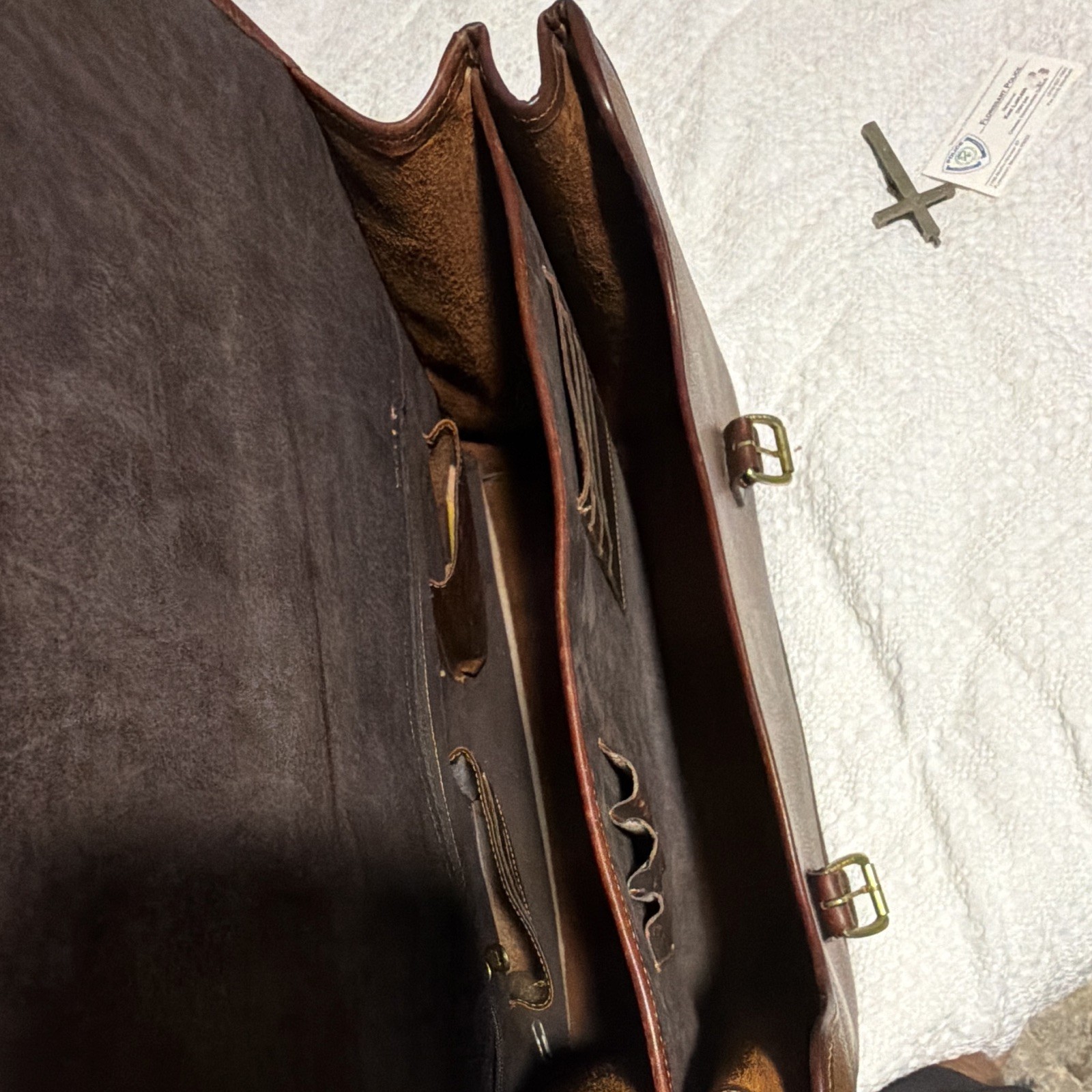 Orvis Brown Briefcase/Document Case Buckle Closure w/ Strap, Pockets