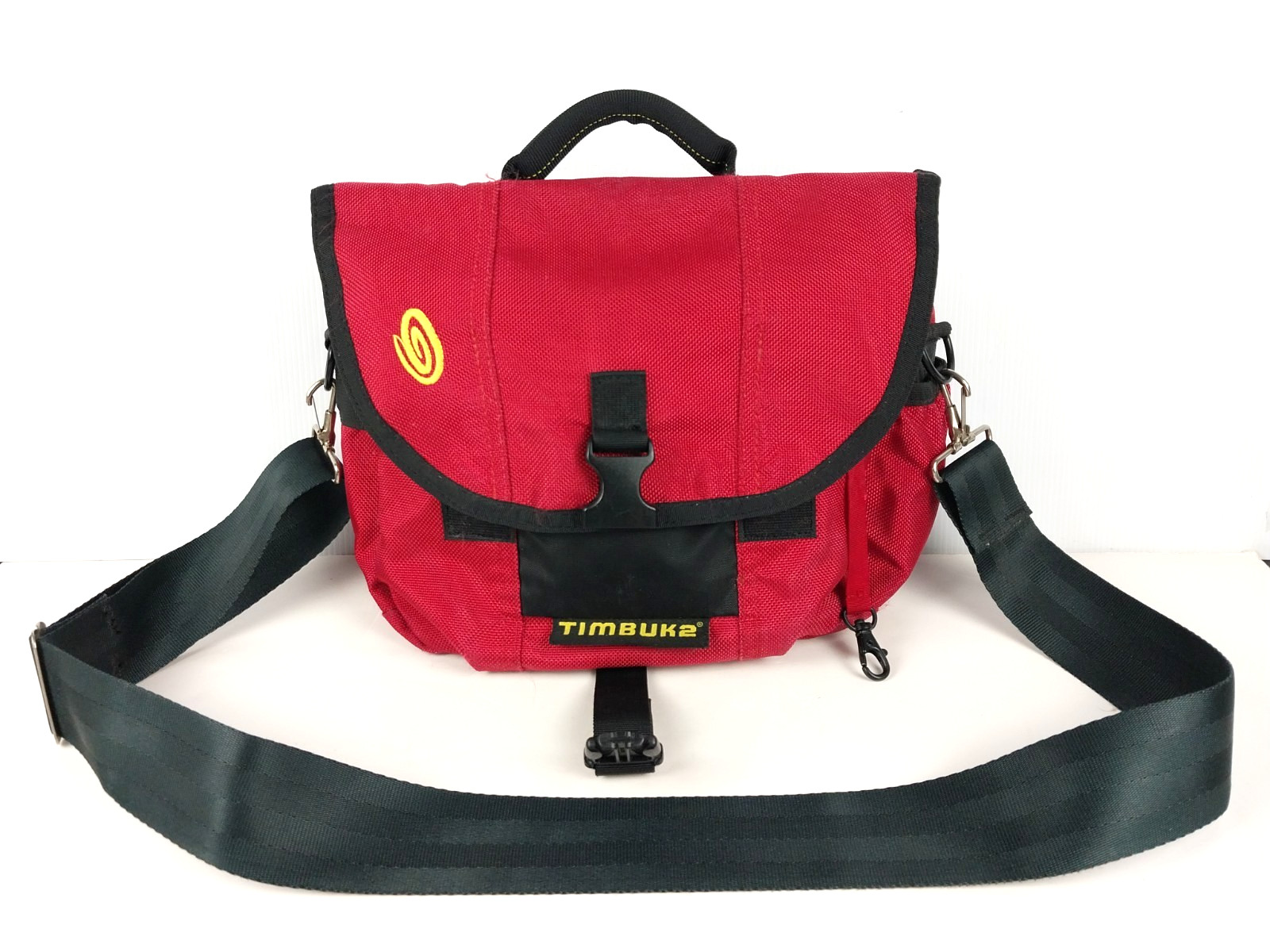 Timbuk2 Metro Click Red Messenger Bag Ballistic Nylon Shoulder Pack