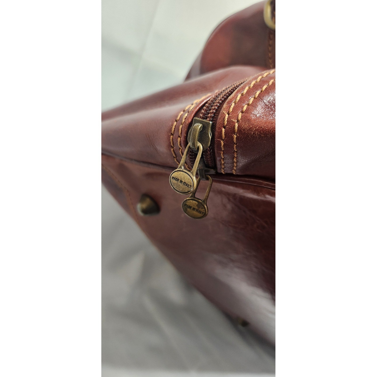 Vintage Floto Made in Italy Brown Leather Duffel Bag Travel Weekender Cognac