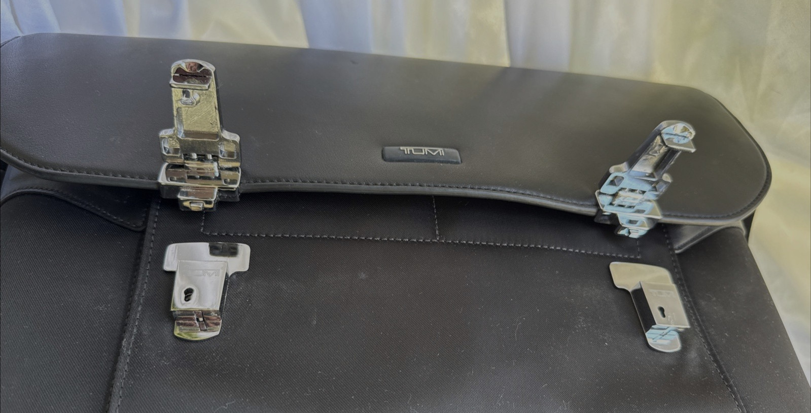 NWT Tumi Formula T Circuit Briefcase 2951DF Leather Nylon Deadstock Complete